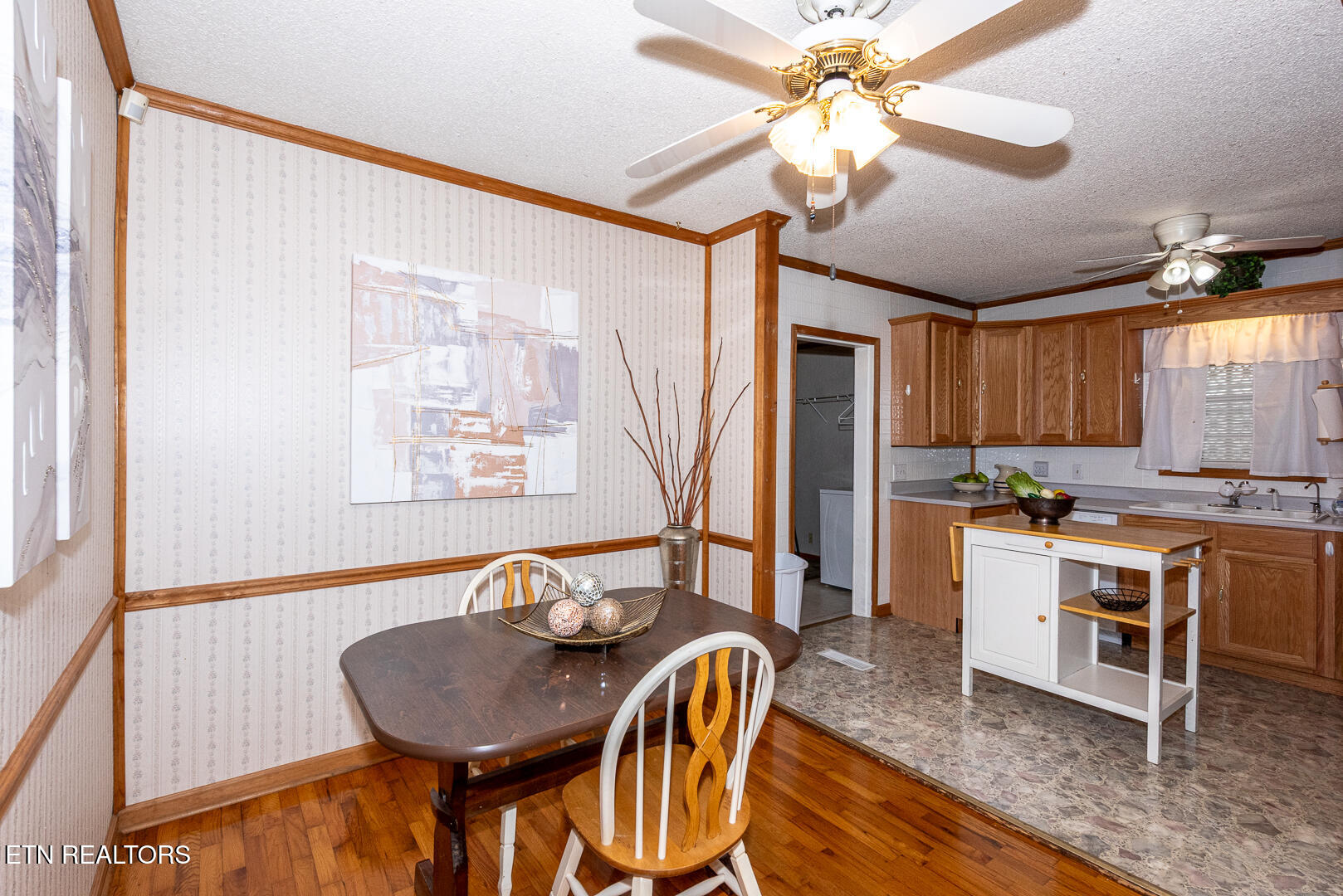 2715 Blount Avenue Maryville TN 37804