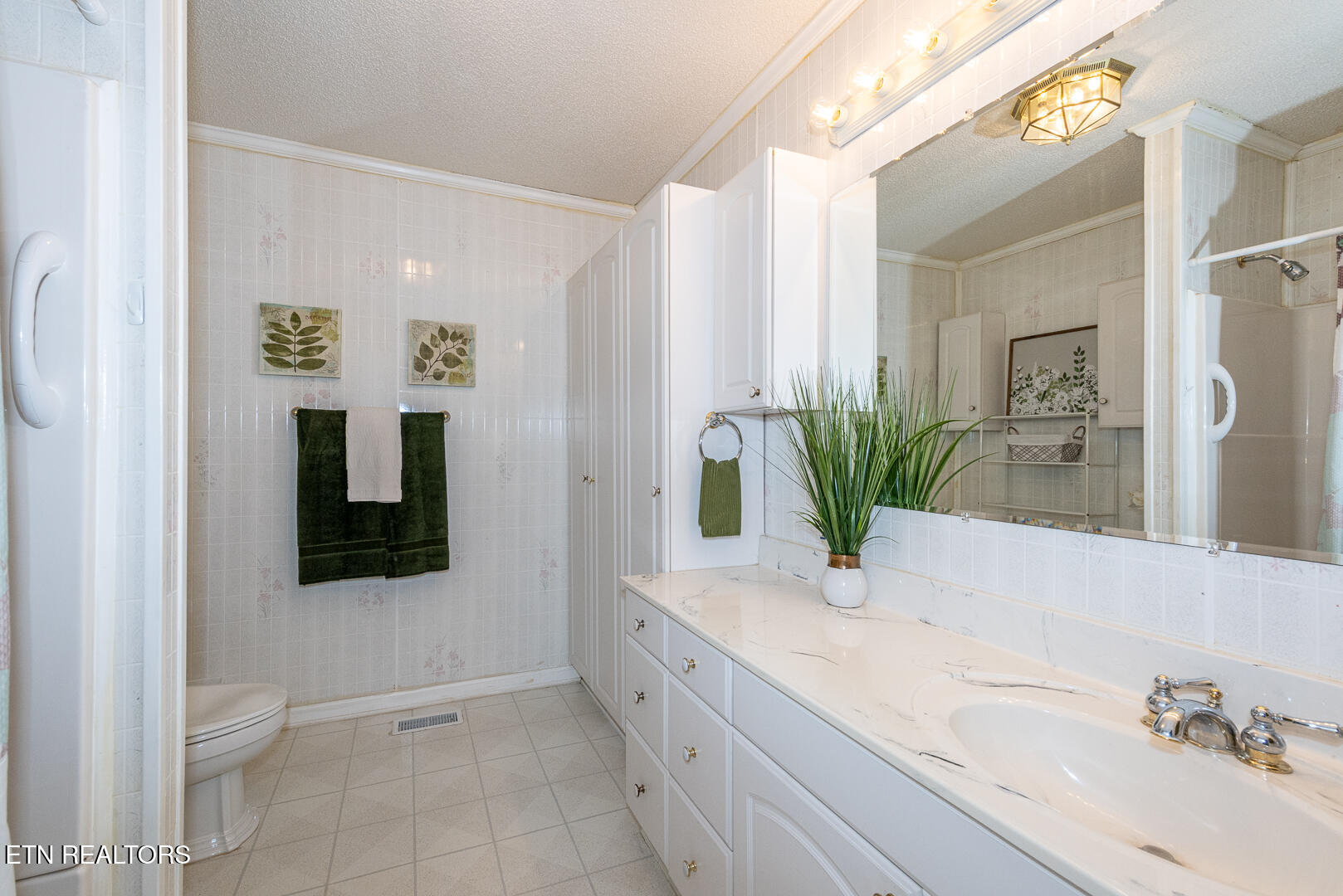 2715 Blount Avenue Maryville TN 37804
