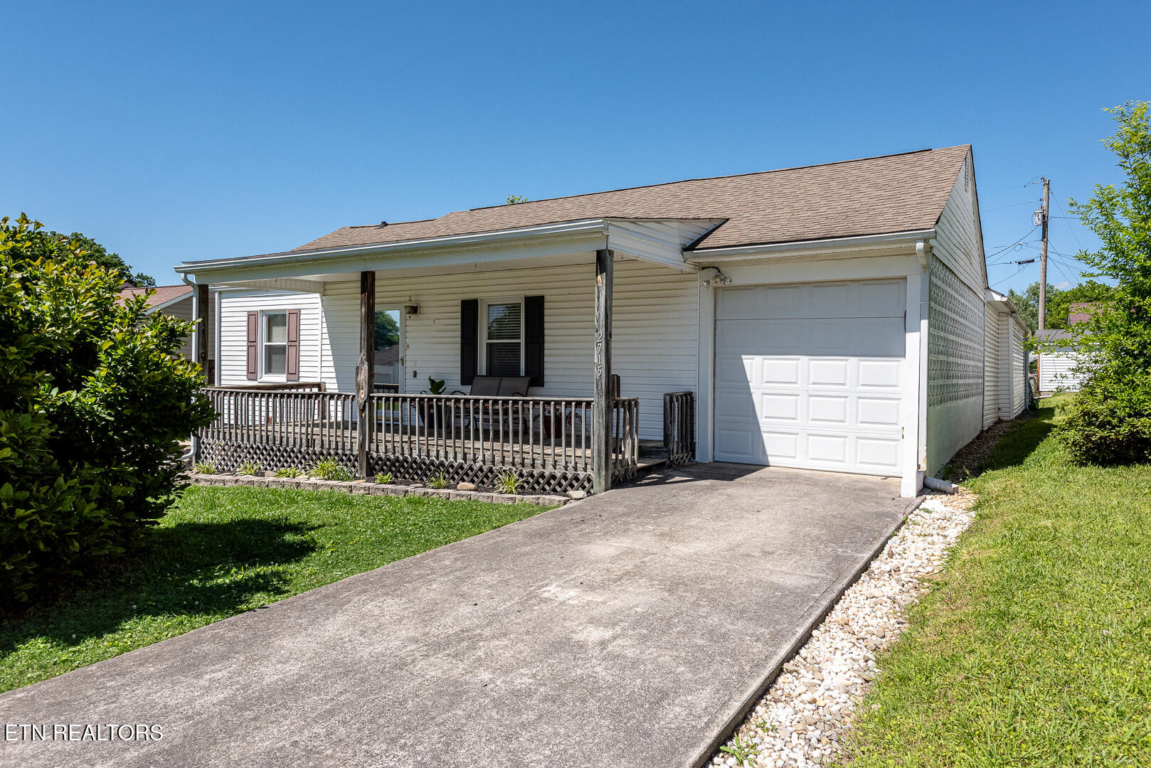2715 Blount Avenue Maryville TN 37804