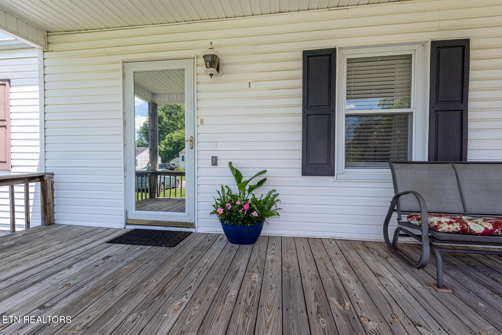 2715 Blount Avenue Maryville TN 37804
