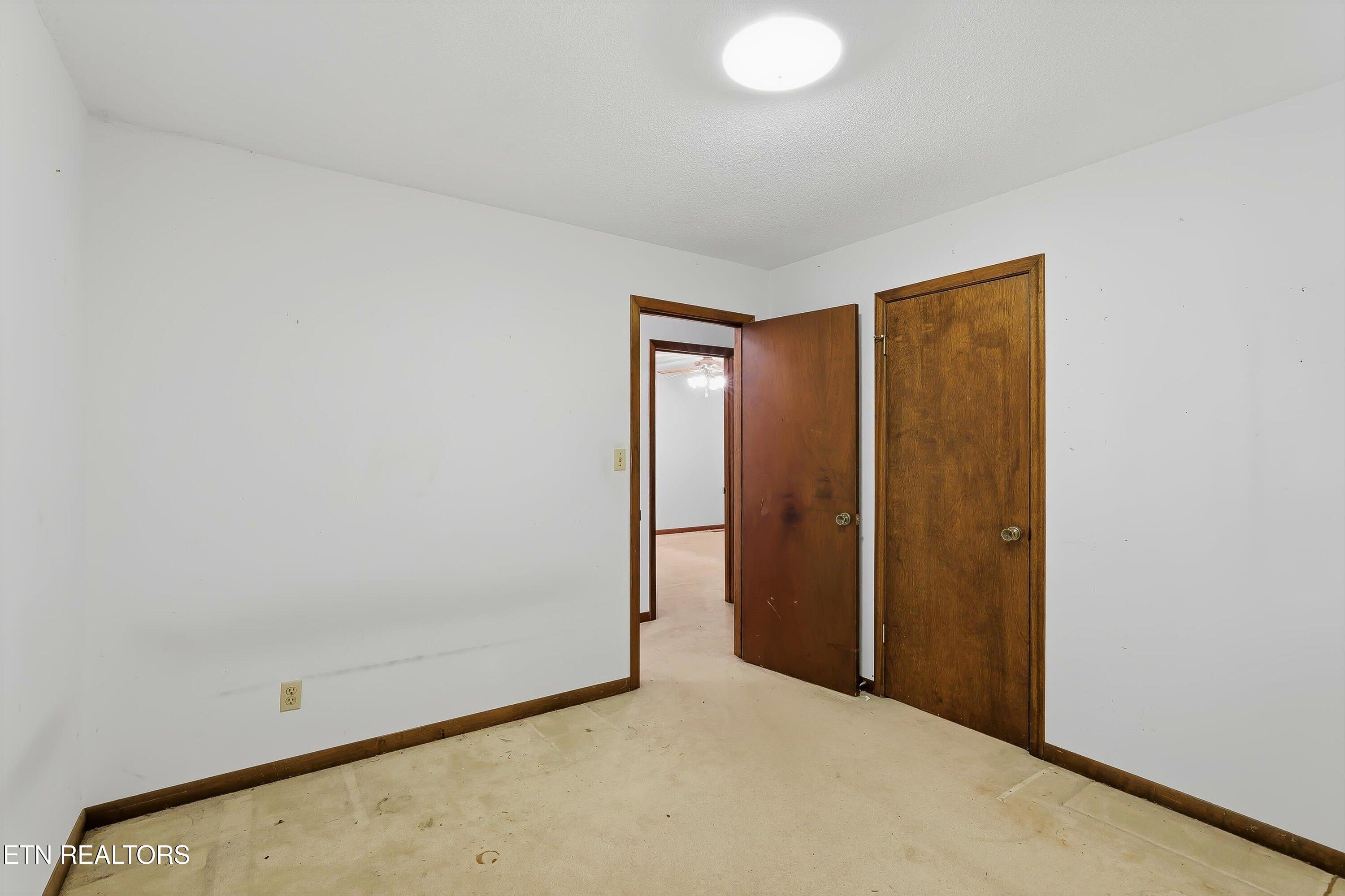 1716 Campfire Drive Knoxville TN 37931