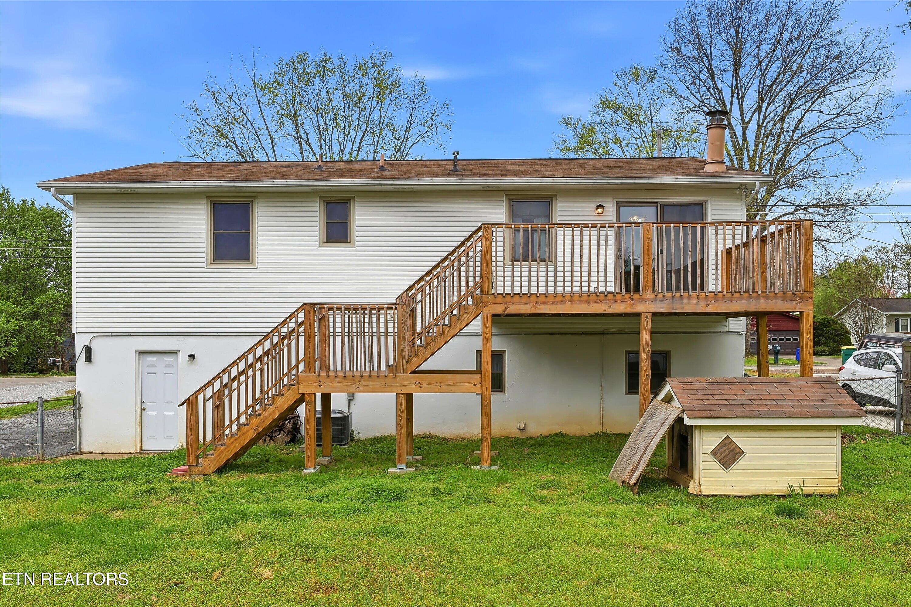 1716 Campfire Drive Knoxville TN 37931