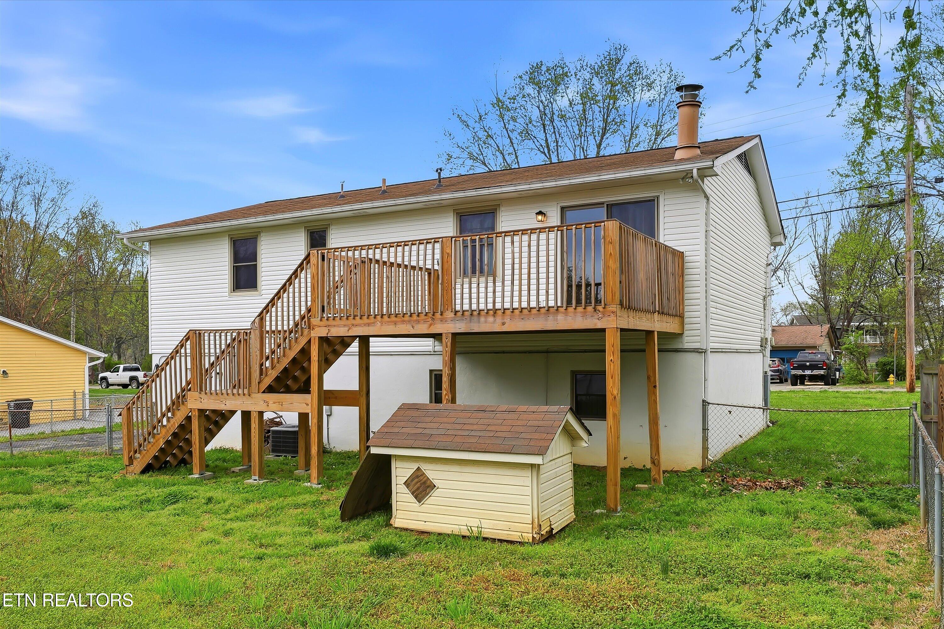 1716 Campfire Drive Knoxville TN 37931
