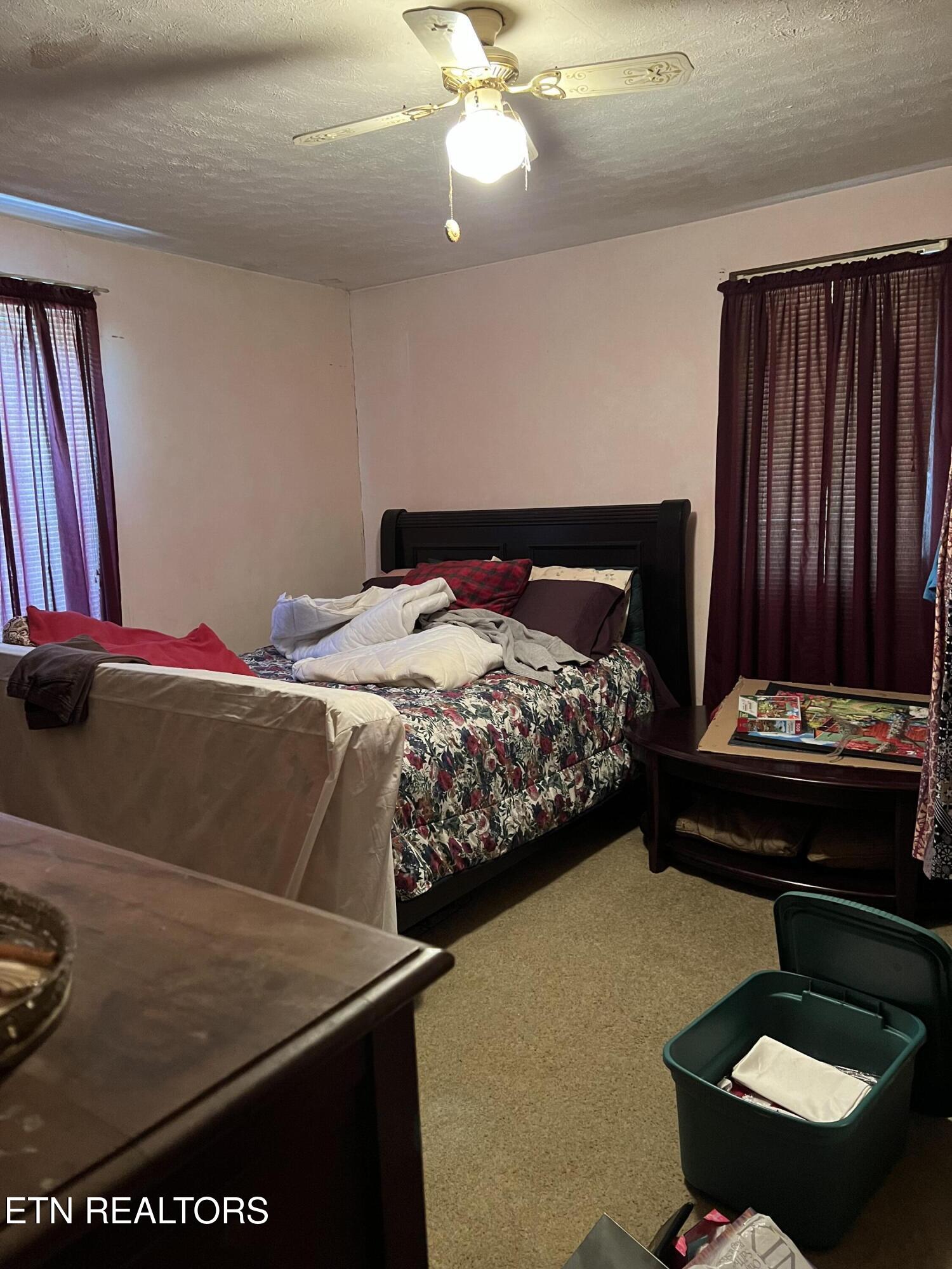 7122 S Compton Drive Tallassee TN 37878
