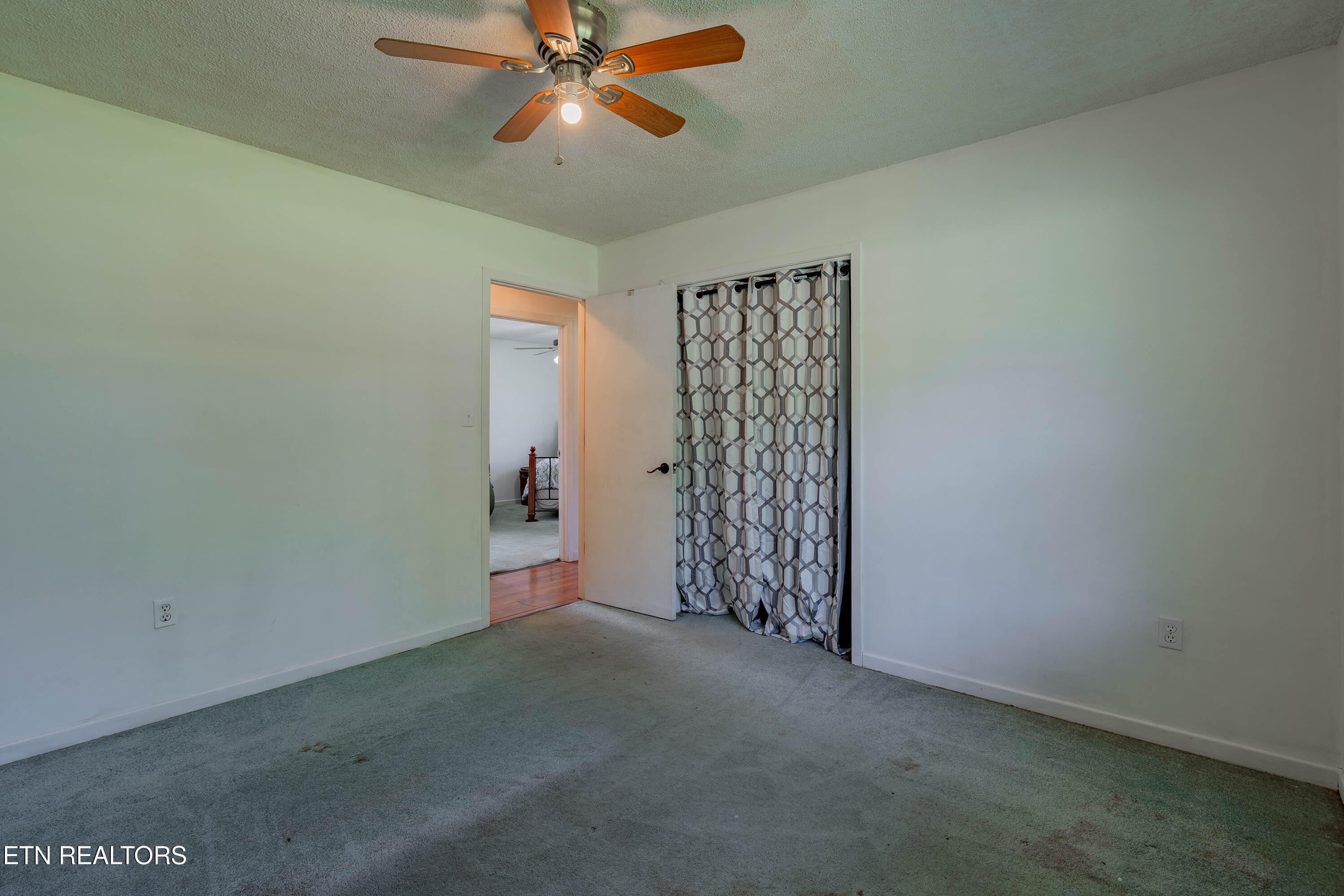 210 Jackson Lane Oliver Springs TN 37840