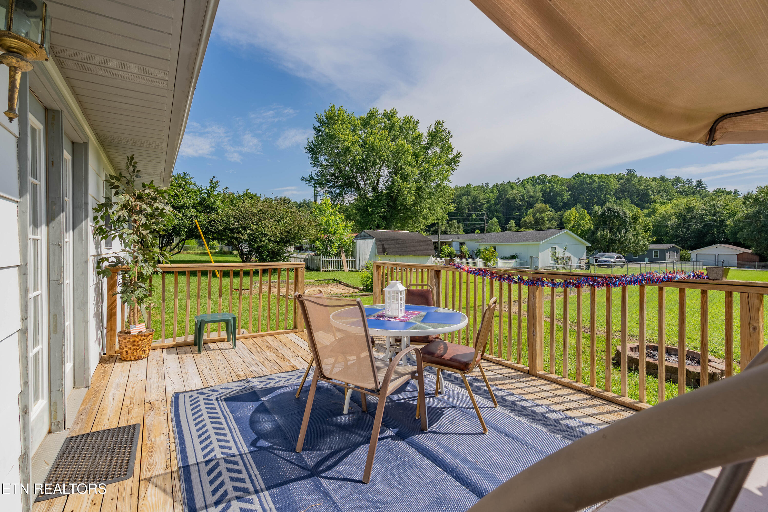 210 Jackson Lane Oliver Springs TN 37840