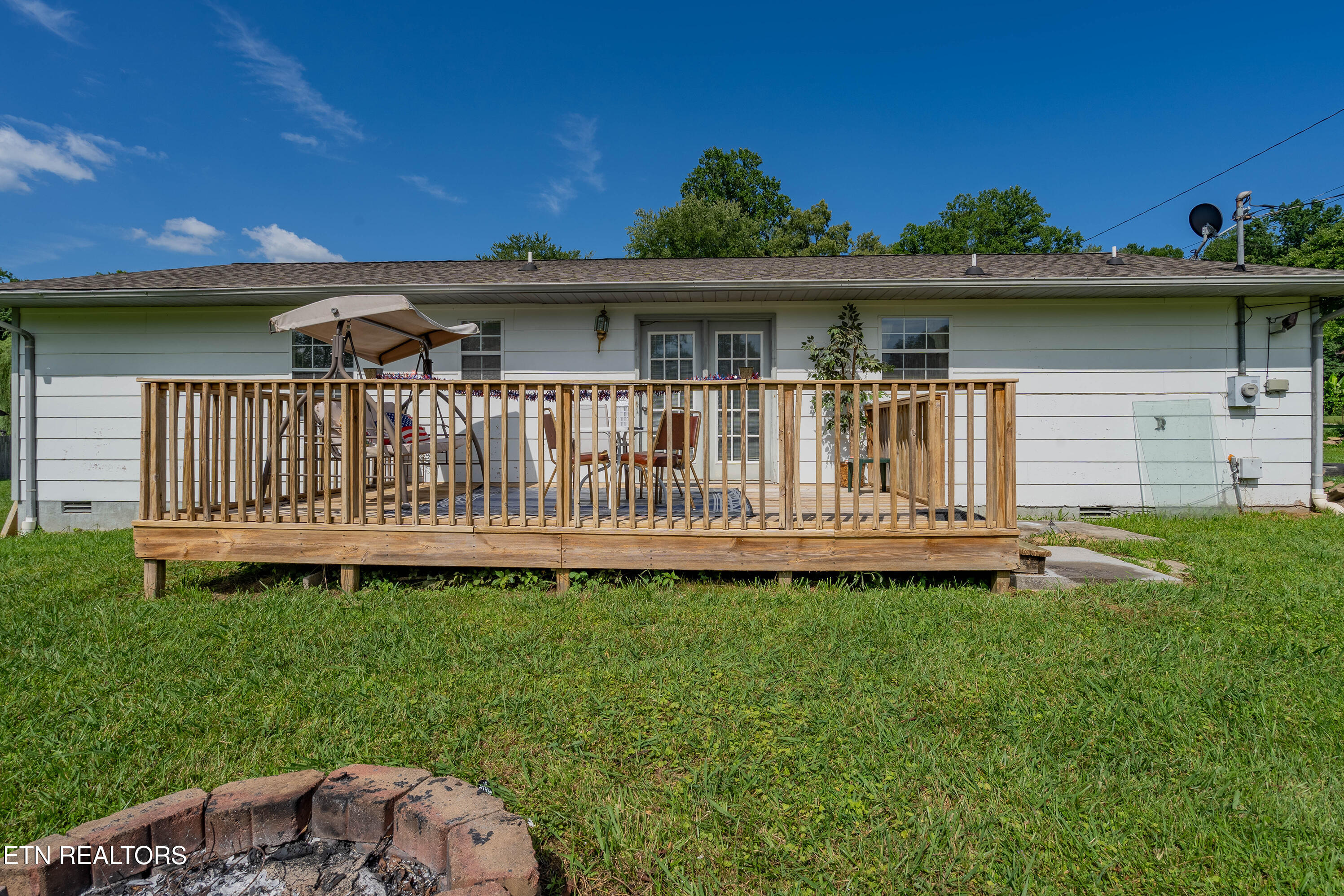 210 Jackson Lane Oliver Springs TN 37840