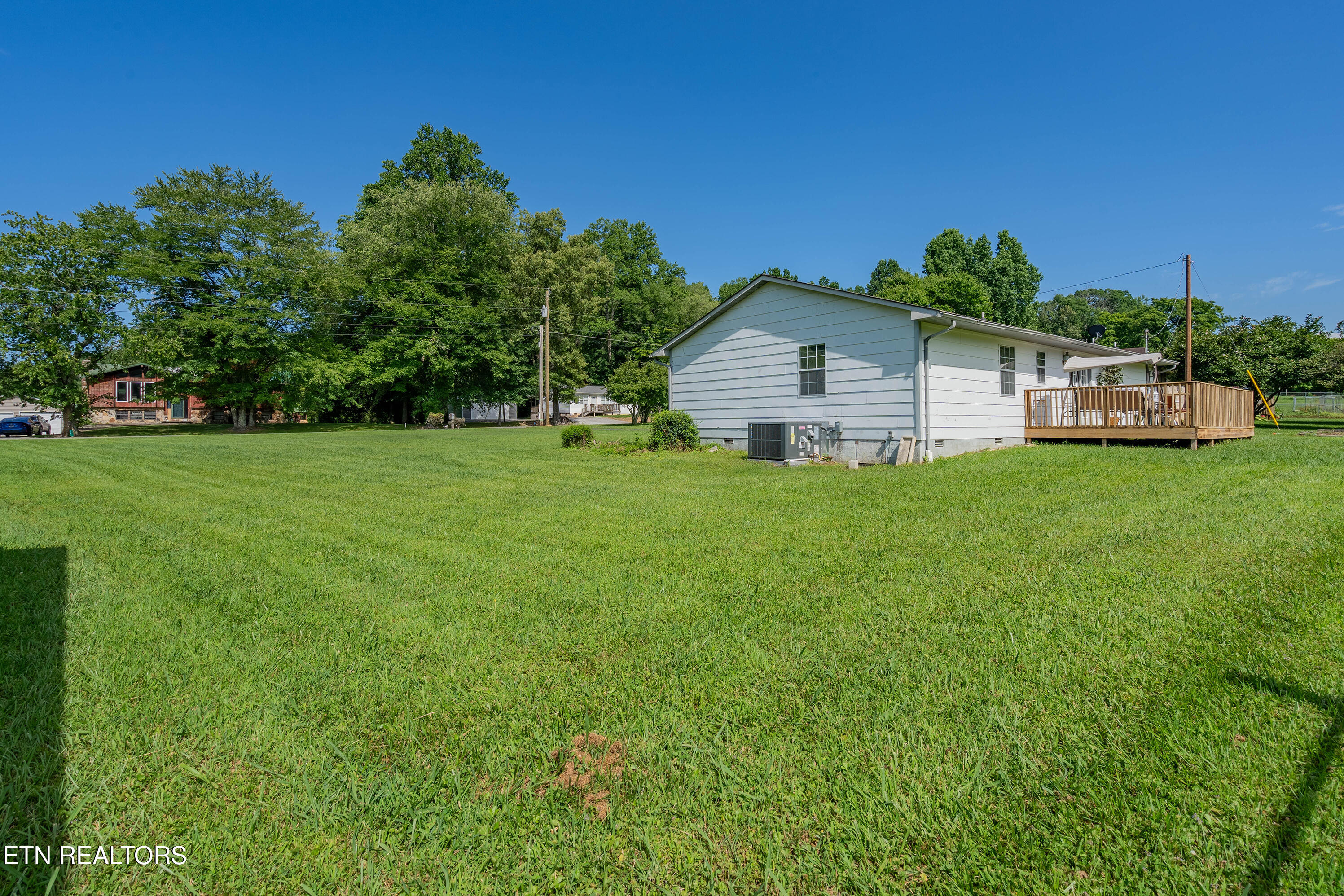 210 Jackson Lane Oliver Springs TN 37840