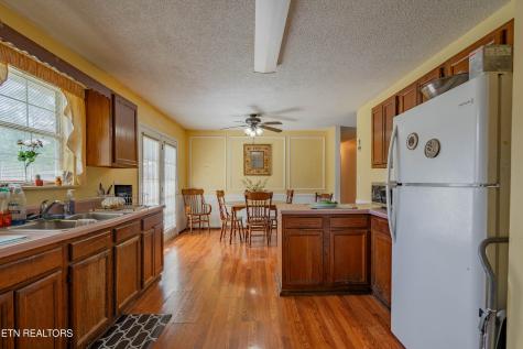 210 Jackson Lane Oliver Springs TN 37840