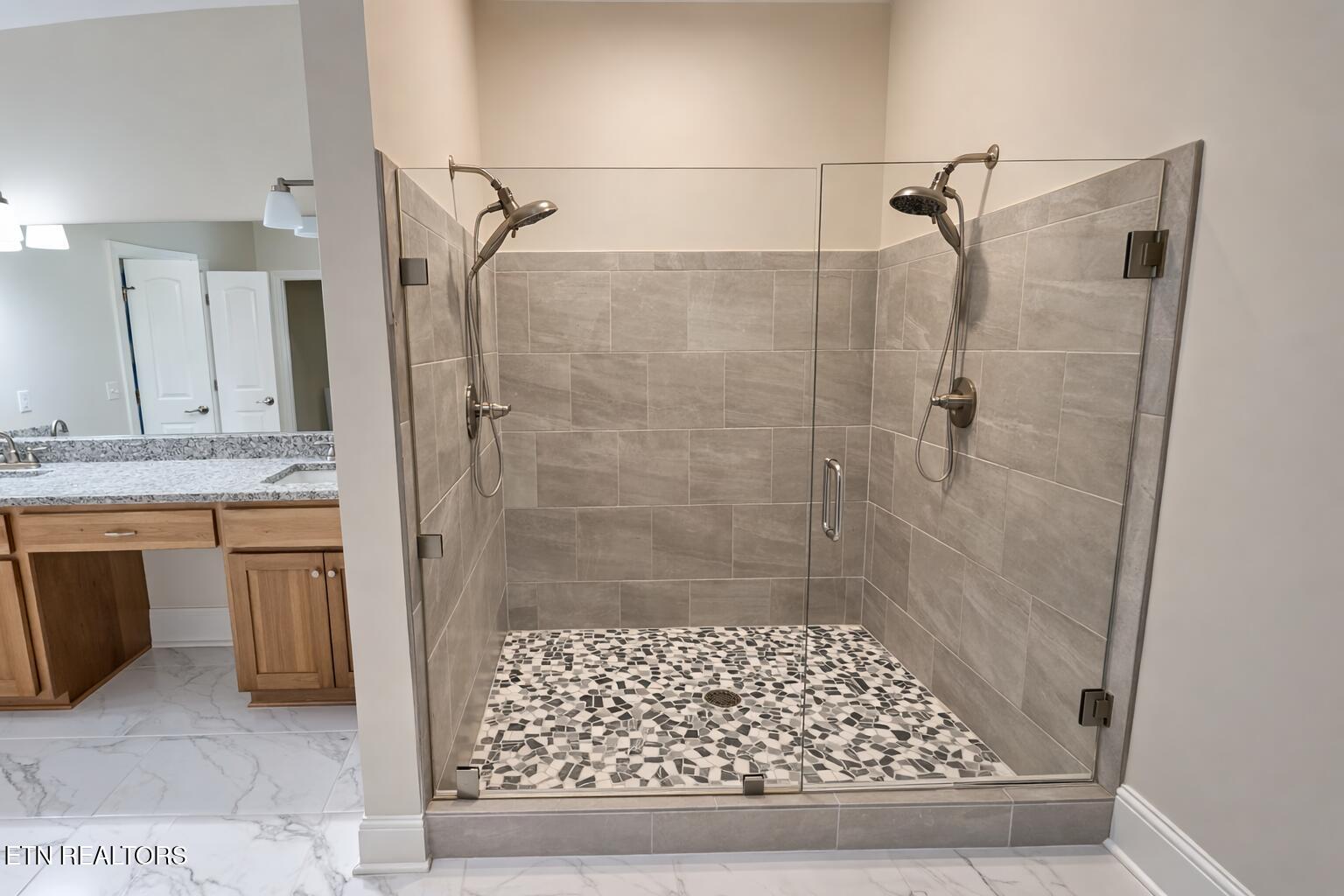 553 Hickory Pointe Lane Maynardville TN 37807