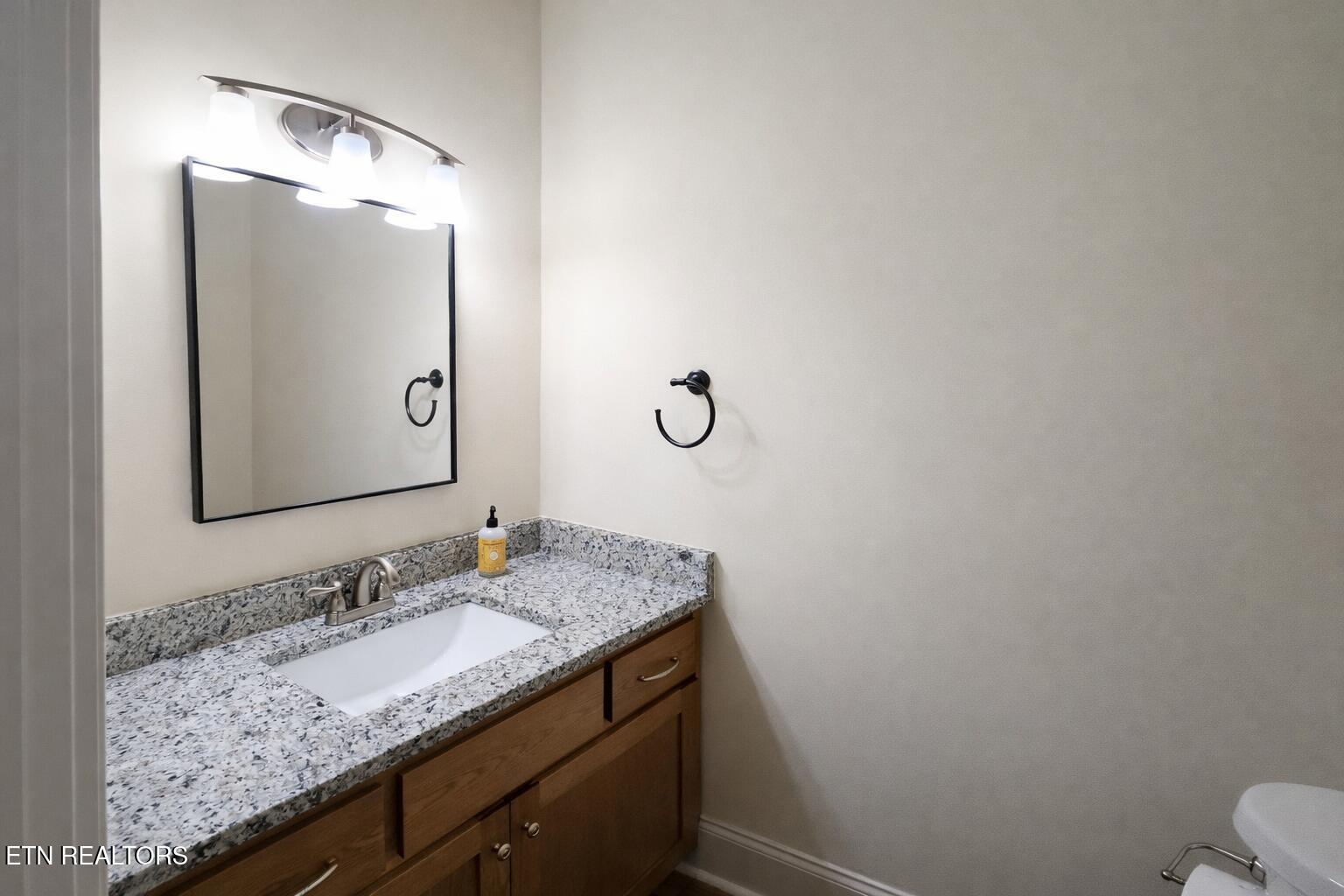 553 Hickory Pointe Lane Maynardville TN 37807