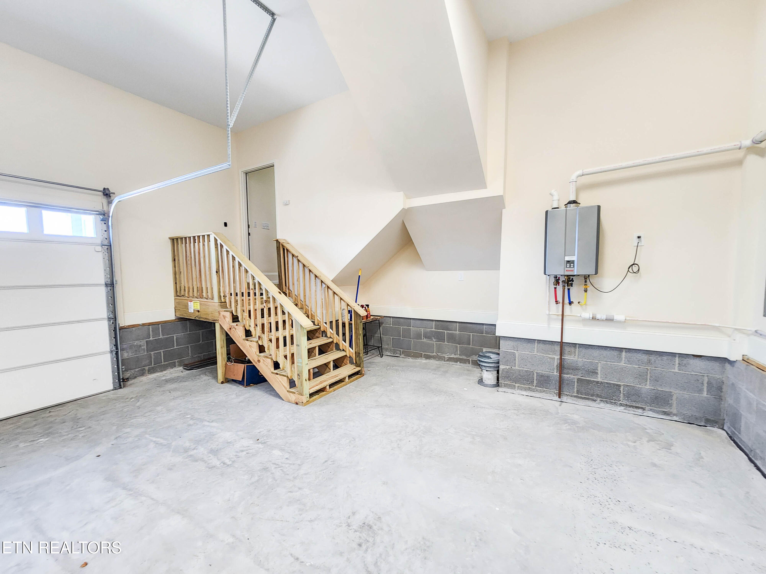 553 Hickory Pointe Lane Maynardville TN 37807