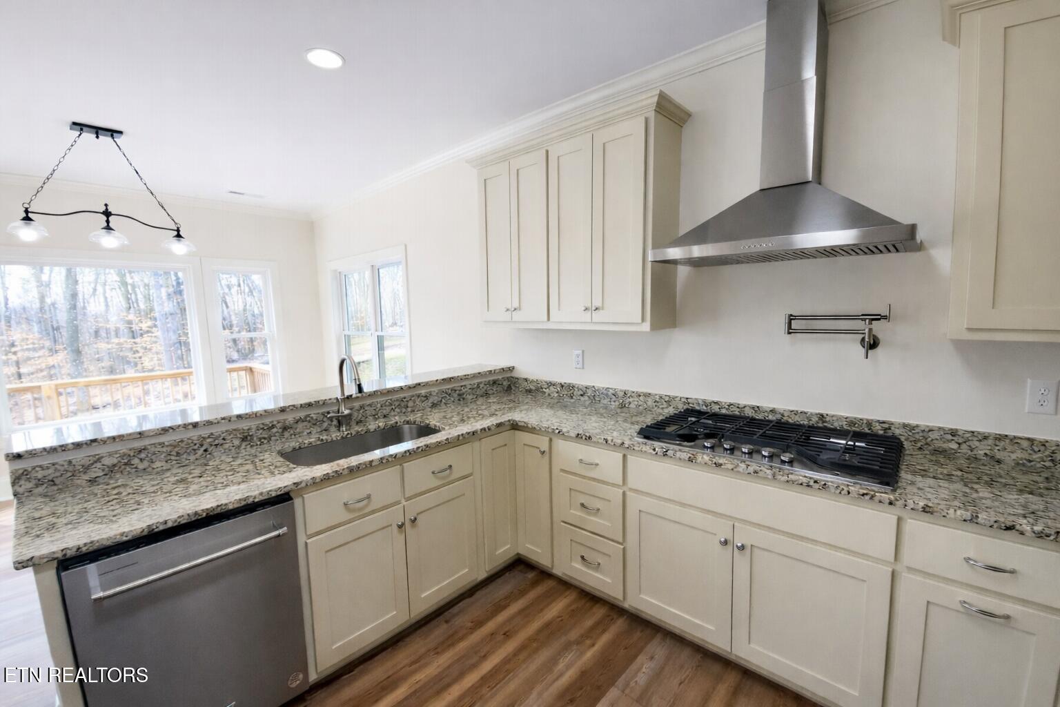 553 Hickory Pointe Lane Maynardville TN 37807