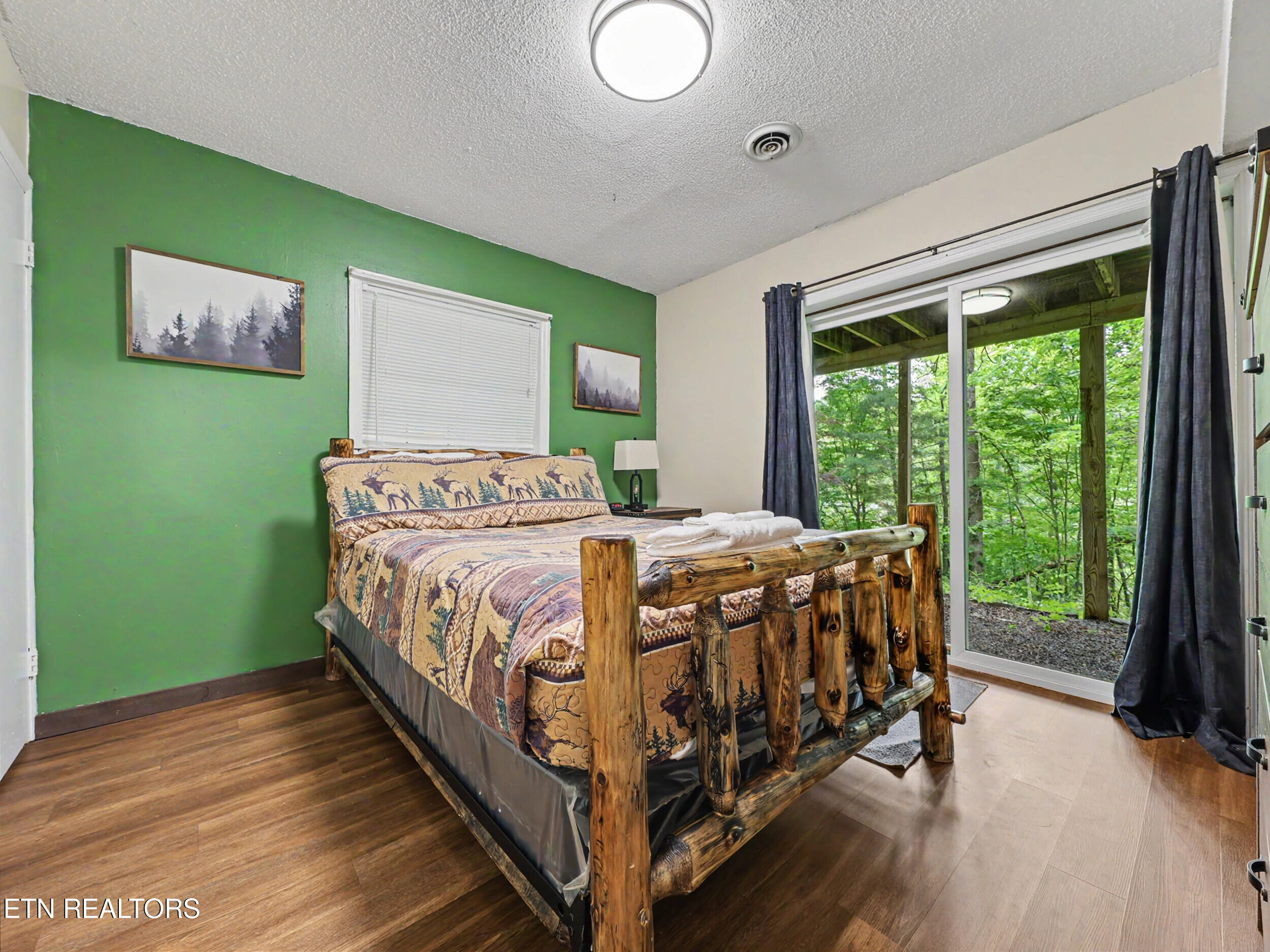 425 Hemlock Lane Sevierville TN 37876