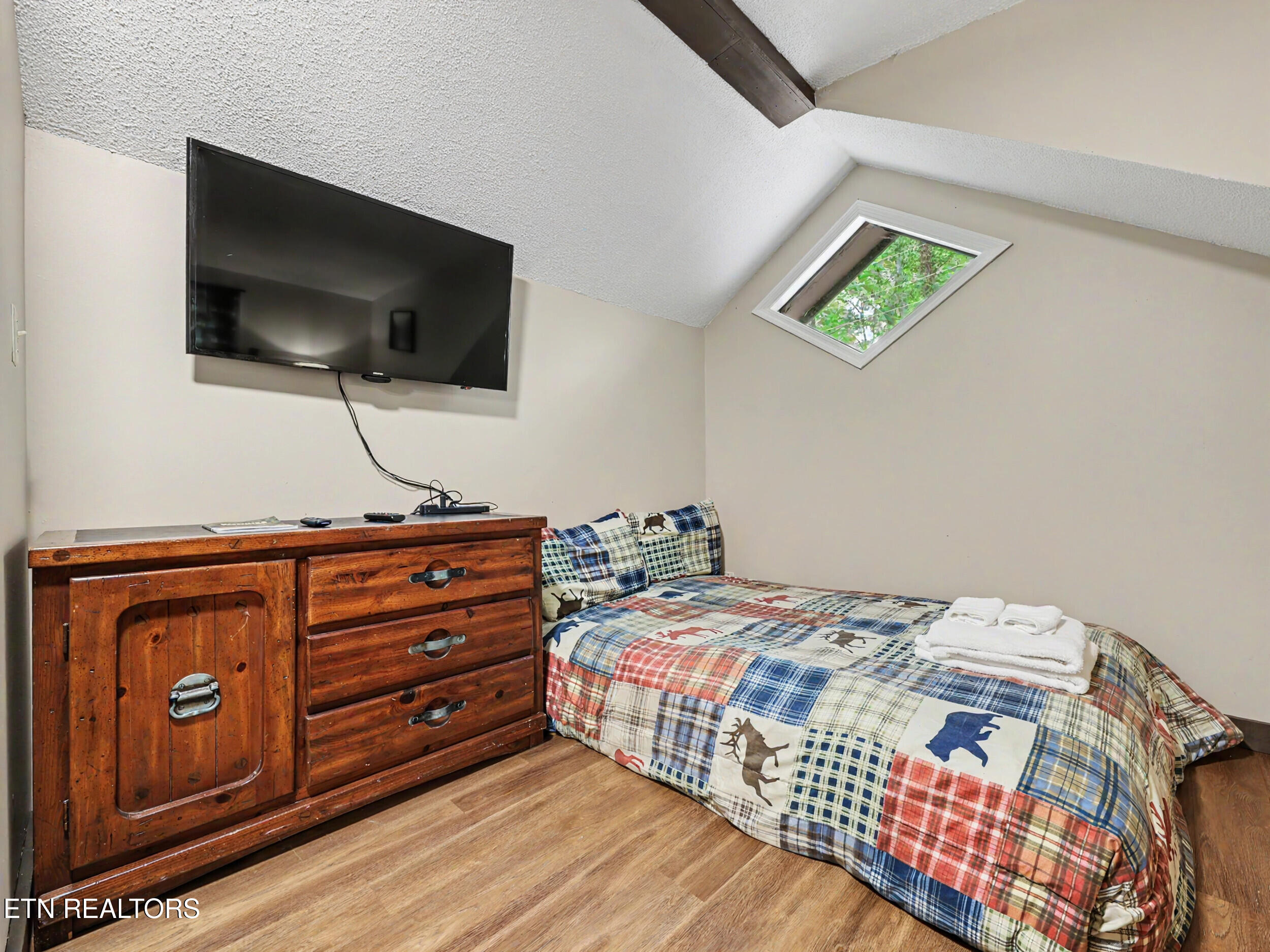 425 Hemlock Lane Sevierville TN 37876