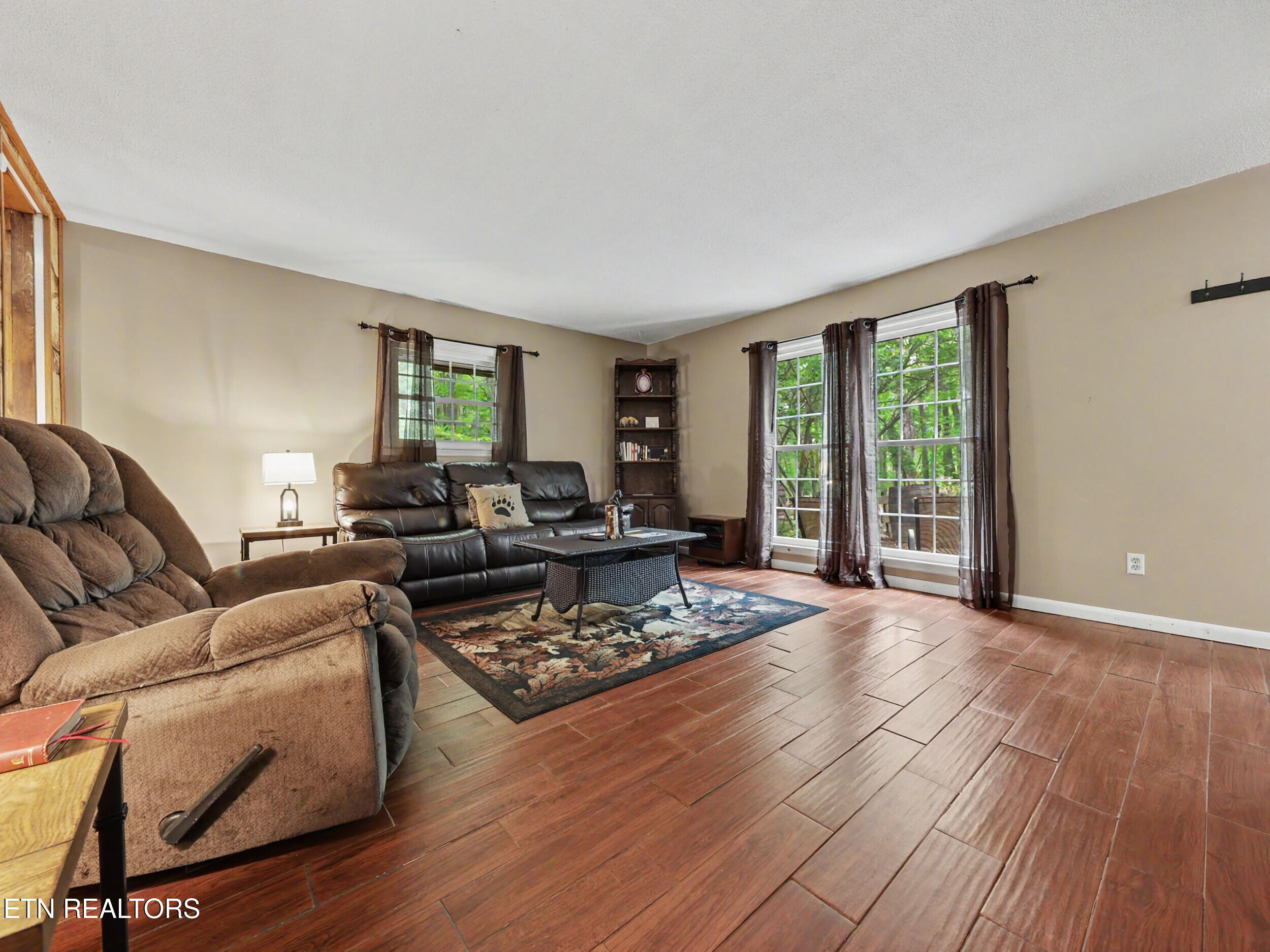 425 Hemlock Lane Sevierville TN 37876