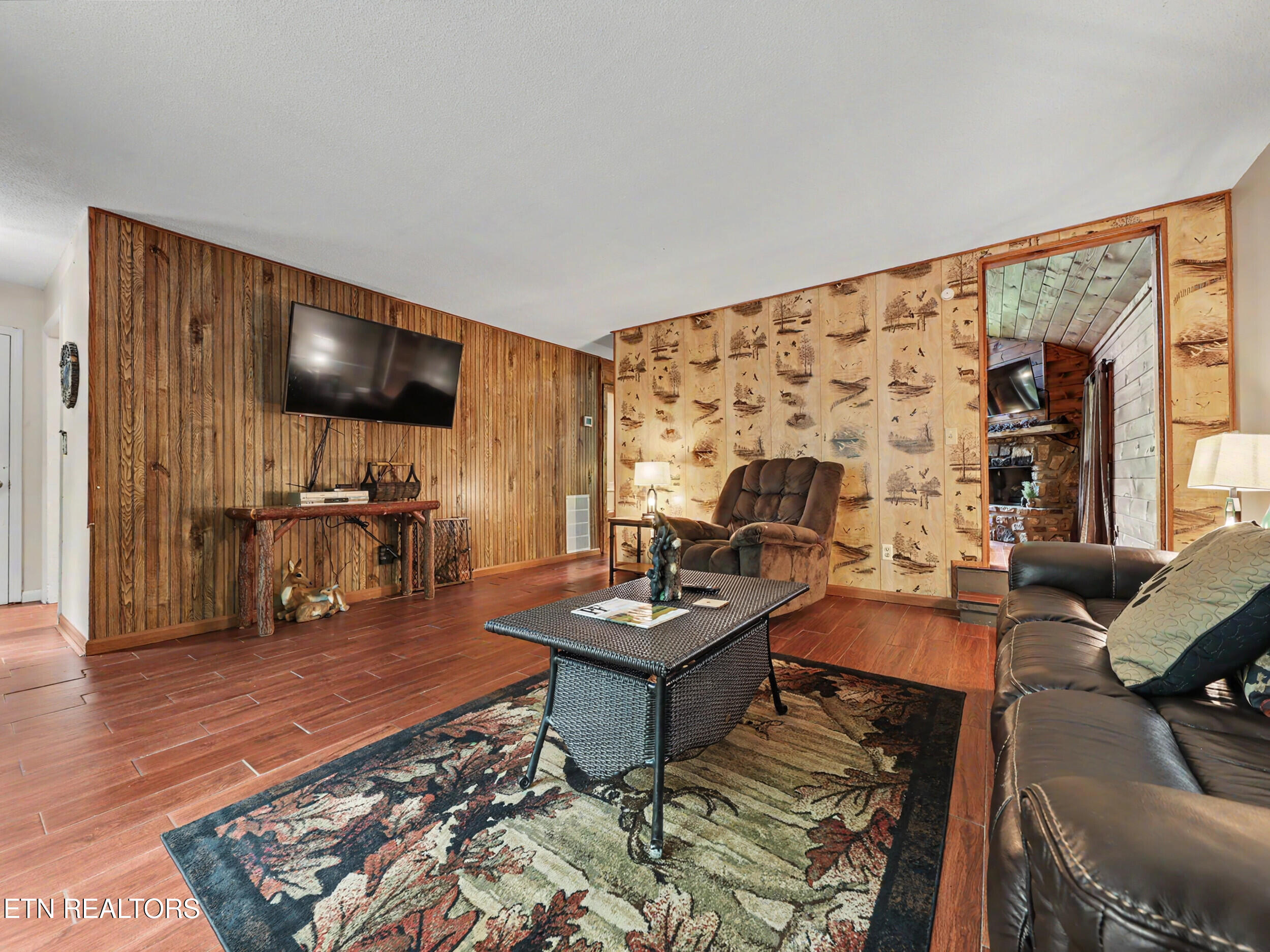 425 Hemlock Lane Sevierville TN 37876