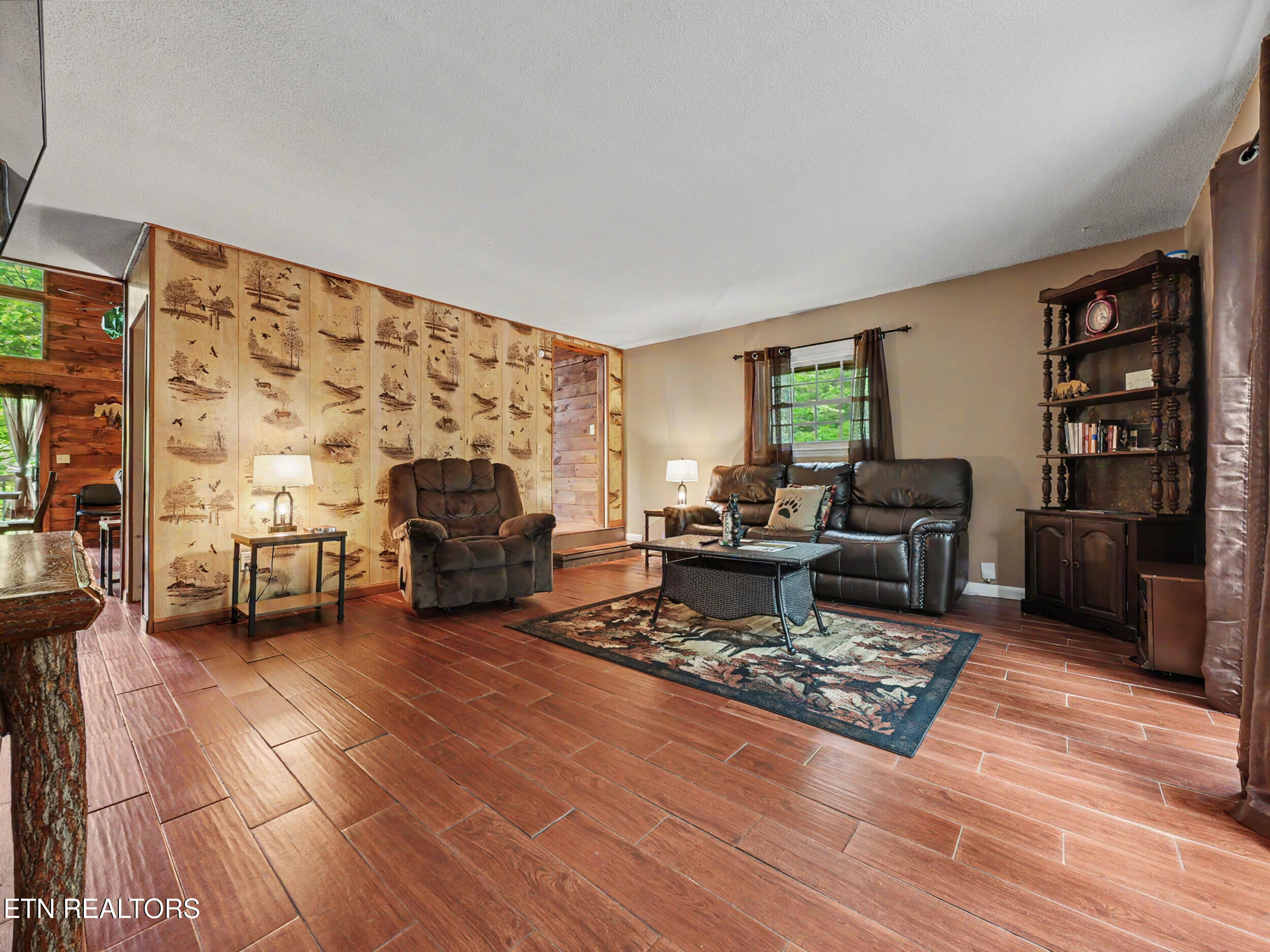 425 Hemlock Lane Sevierville TN 37876