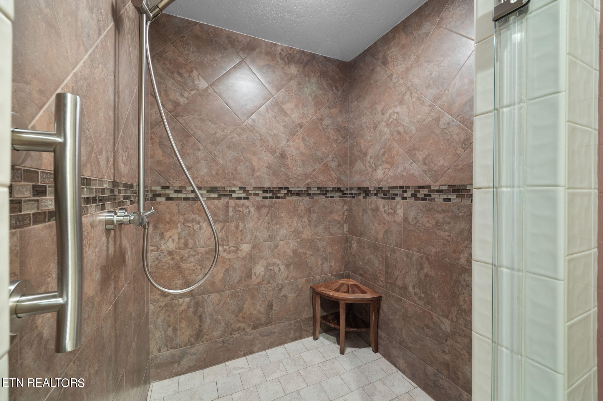 160 Motthaven Drive Crossville TN 38558