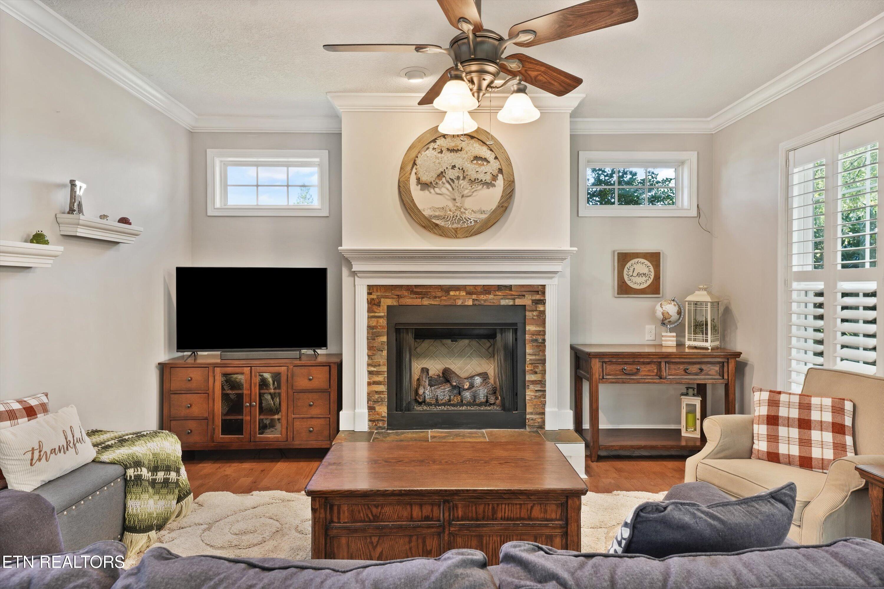 150 Millstone Circle Clinton TN 37716
