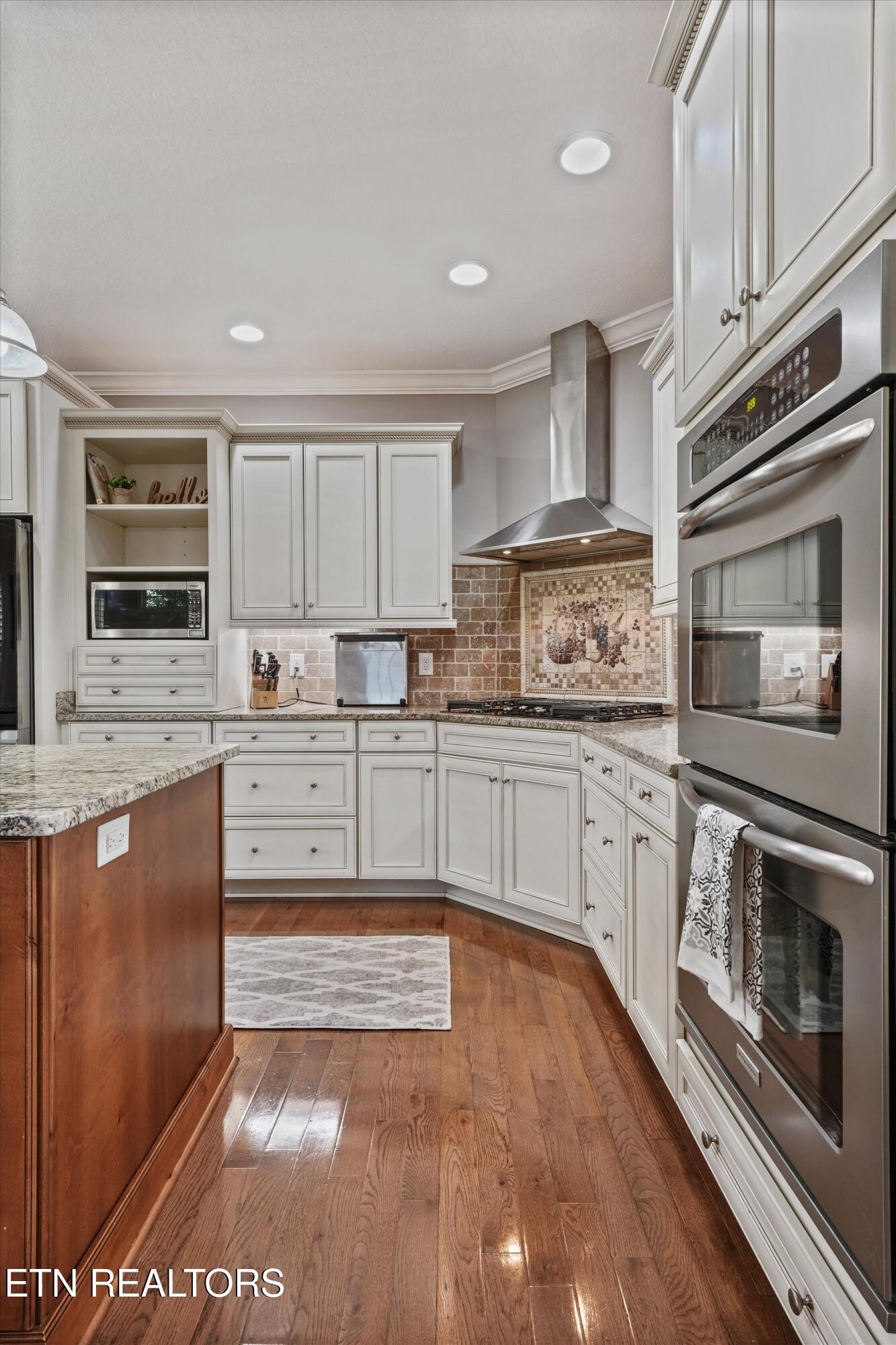150 Millstone Circle Clinton TN 37716