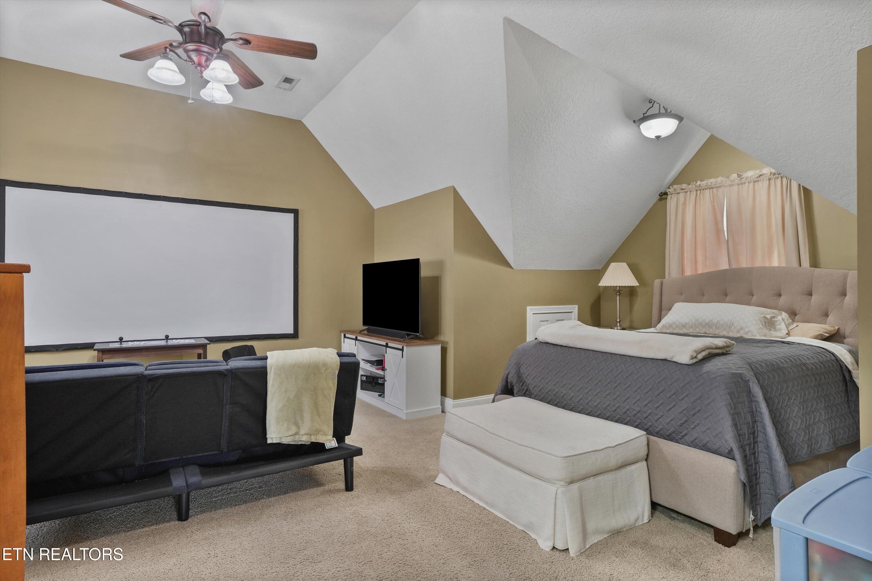 150 Millstone Circle Clinton TN 37716