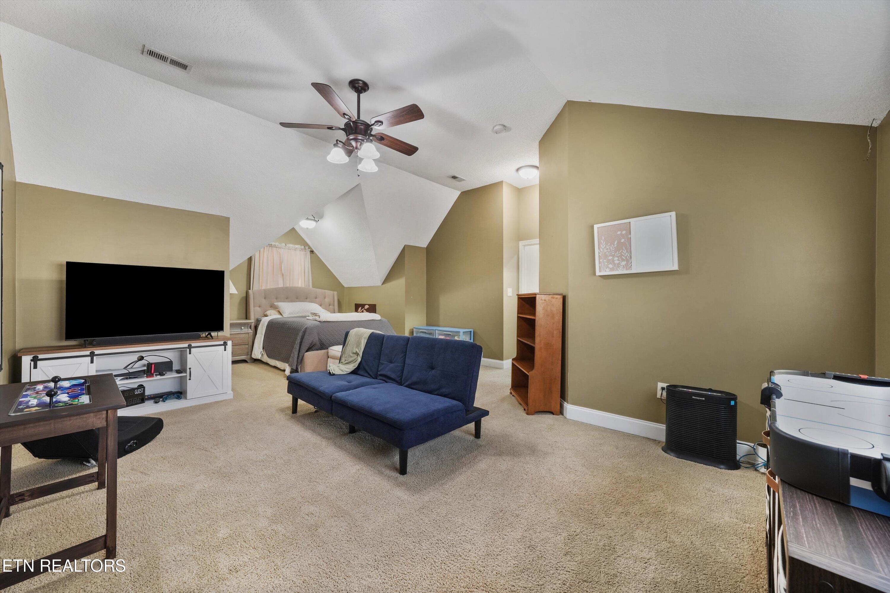 150 Millstone Circle Clinton TN 37716