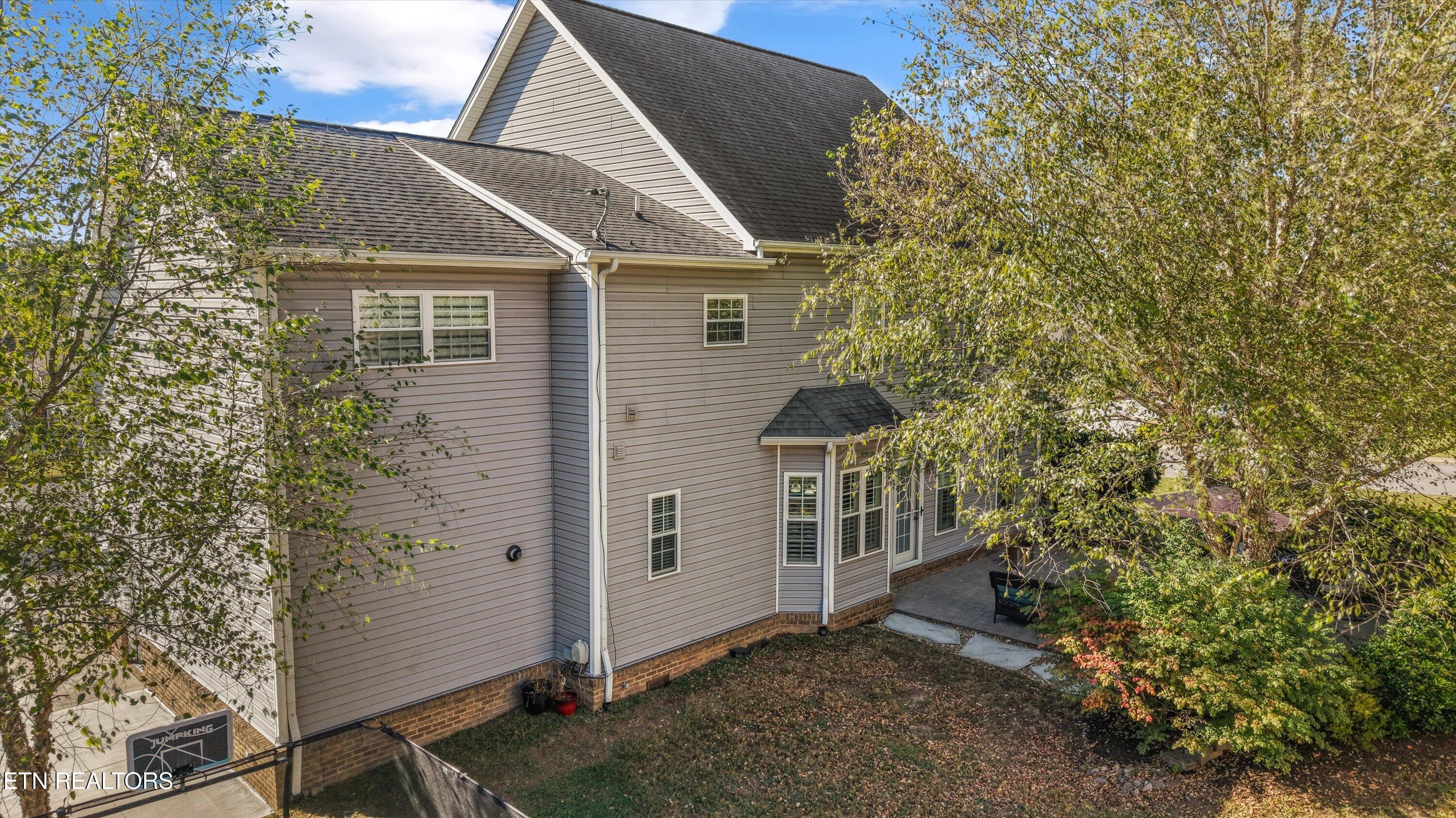 150 Millstone Circle Clinton TN 37716