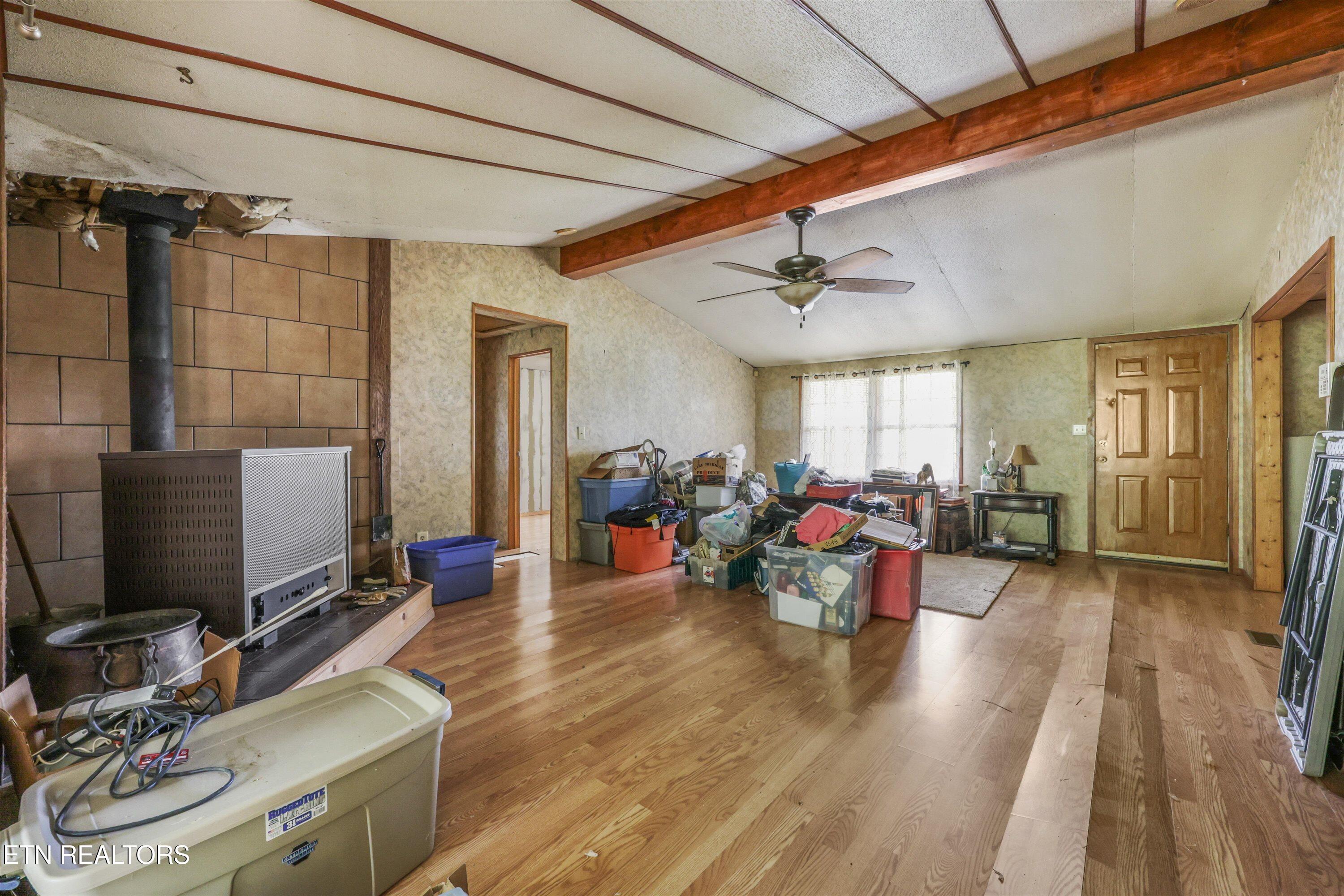 11066 Unitia Road Friendsville TN 37737