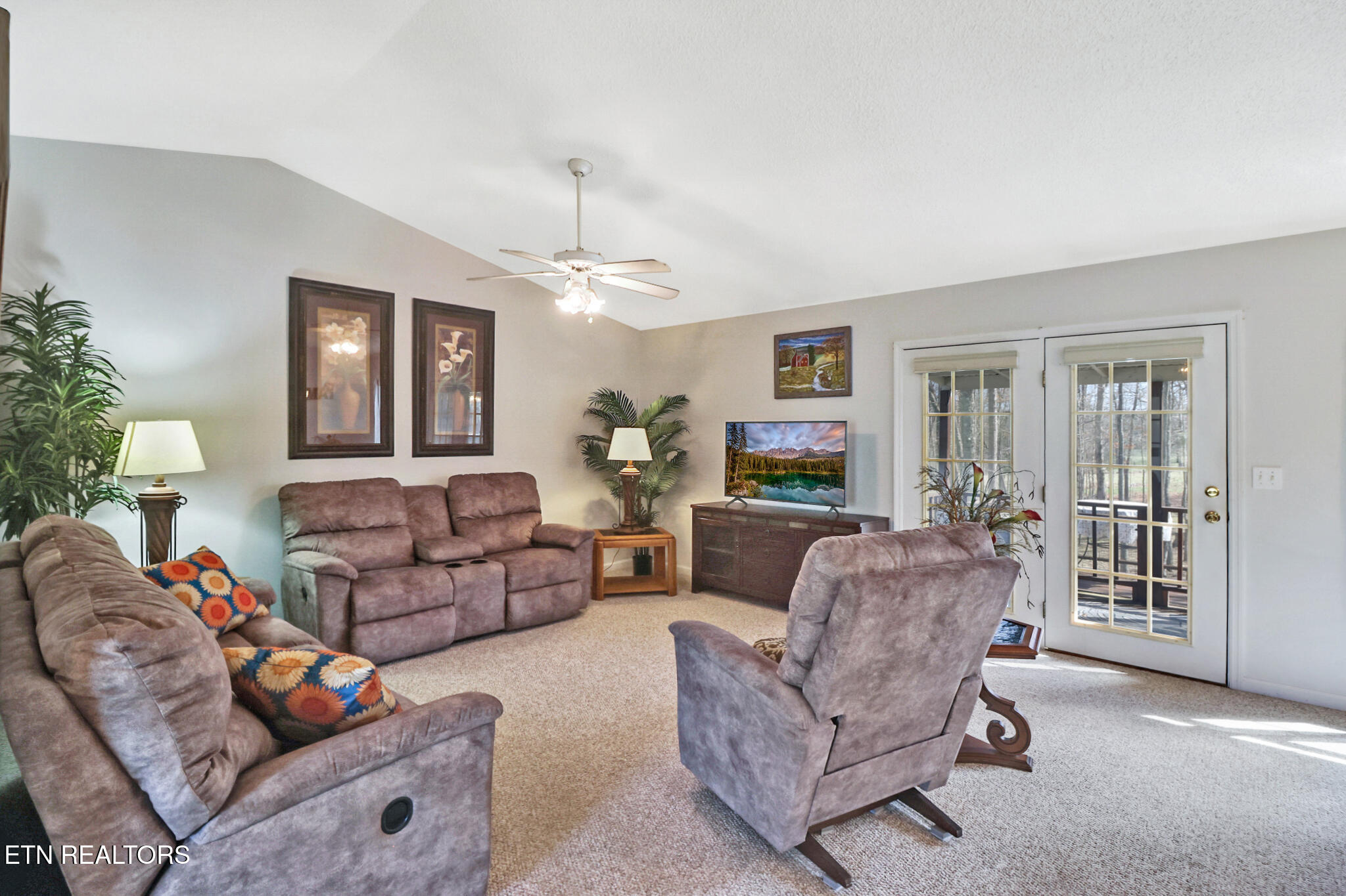 82 Scott Creek Road Crossville TN 38571