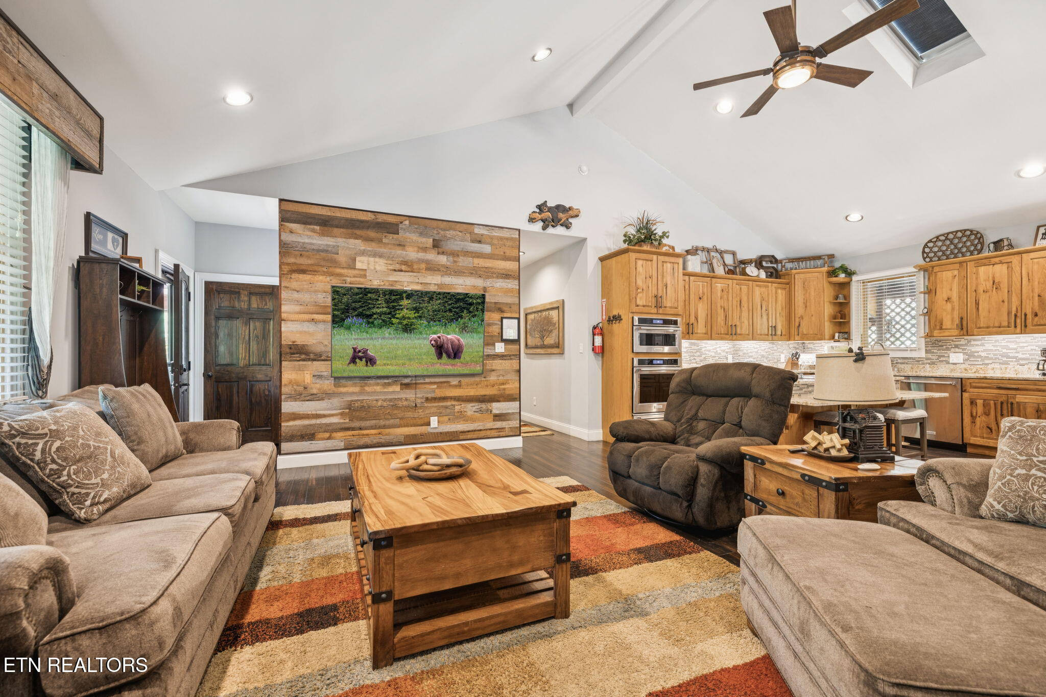 2029 Windy Lane Sevierville TN 37876