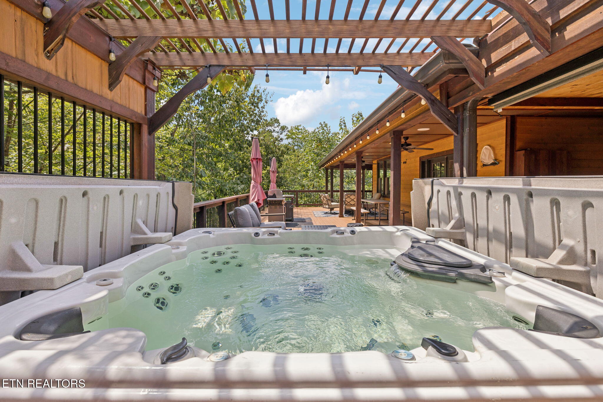 2029 Windy Lane Sevierville TN 37876