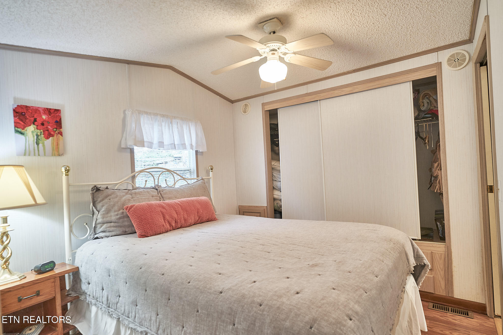 573 Flamingo Circle Townsend TN 37882