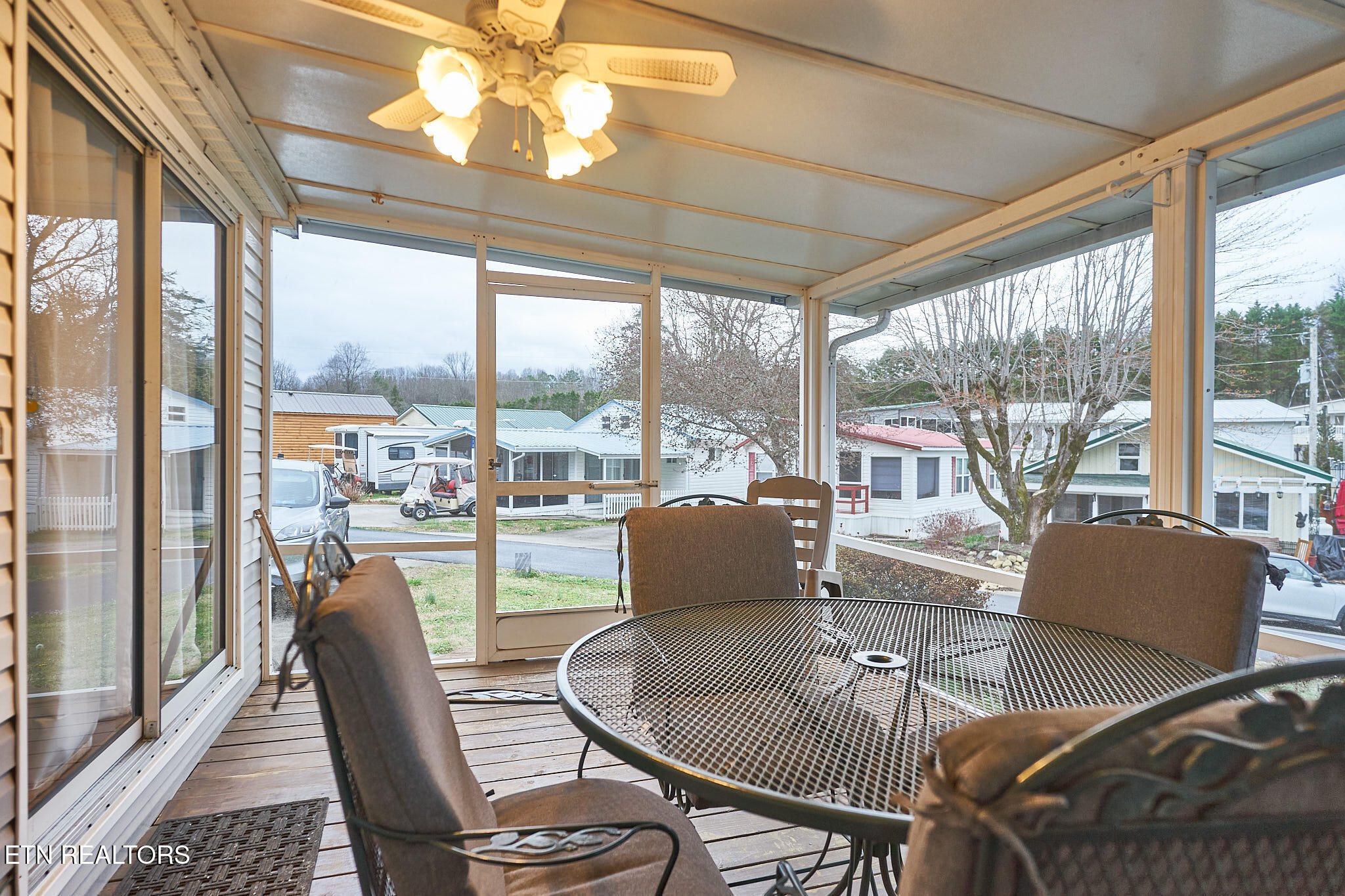 573 Flamingo Circle Townsend TN 37882
