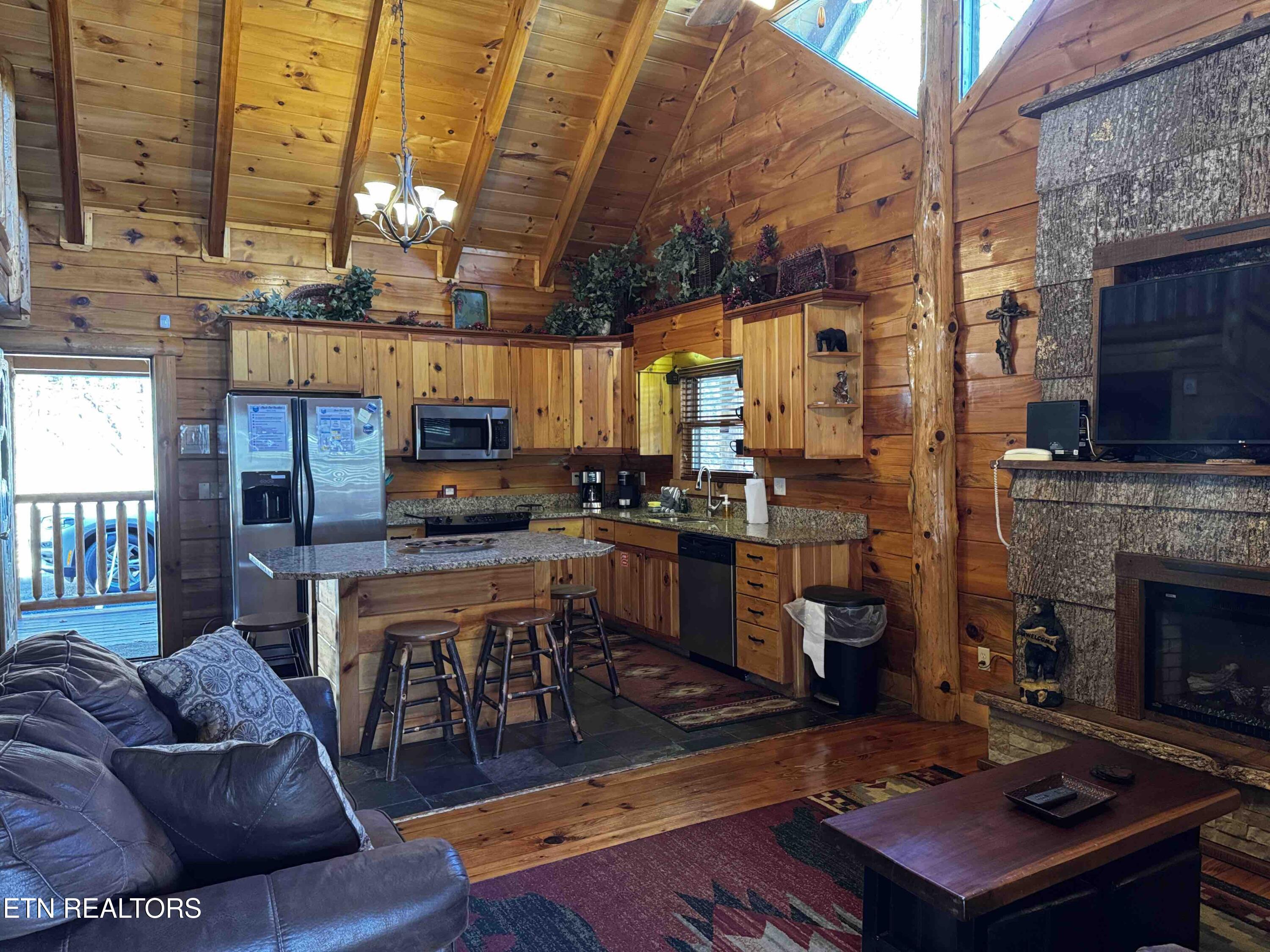 2738 Murray Ridge Road Sevierville TN 37876