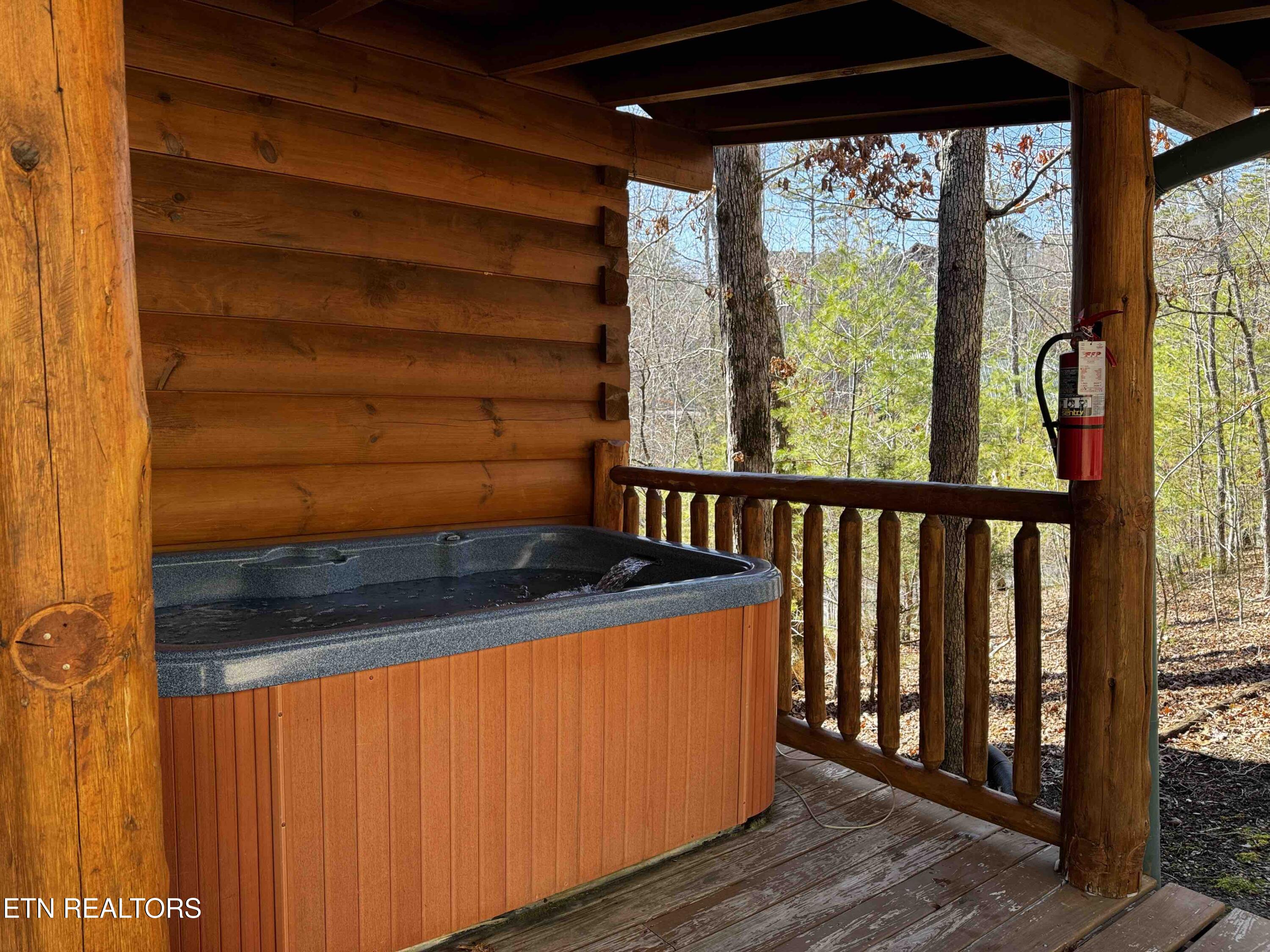 2738 Murray Ridge Road Sevierville TN 37876