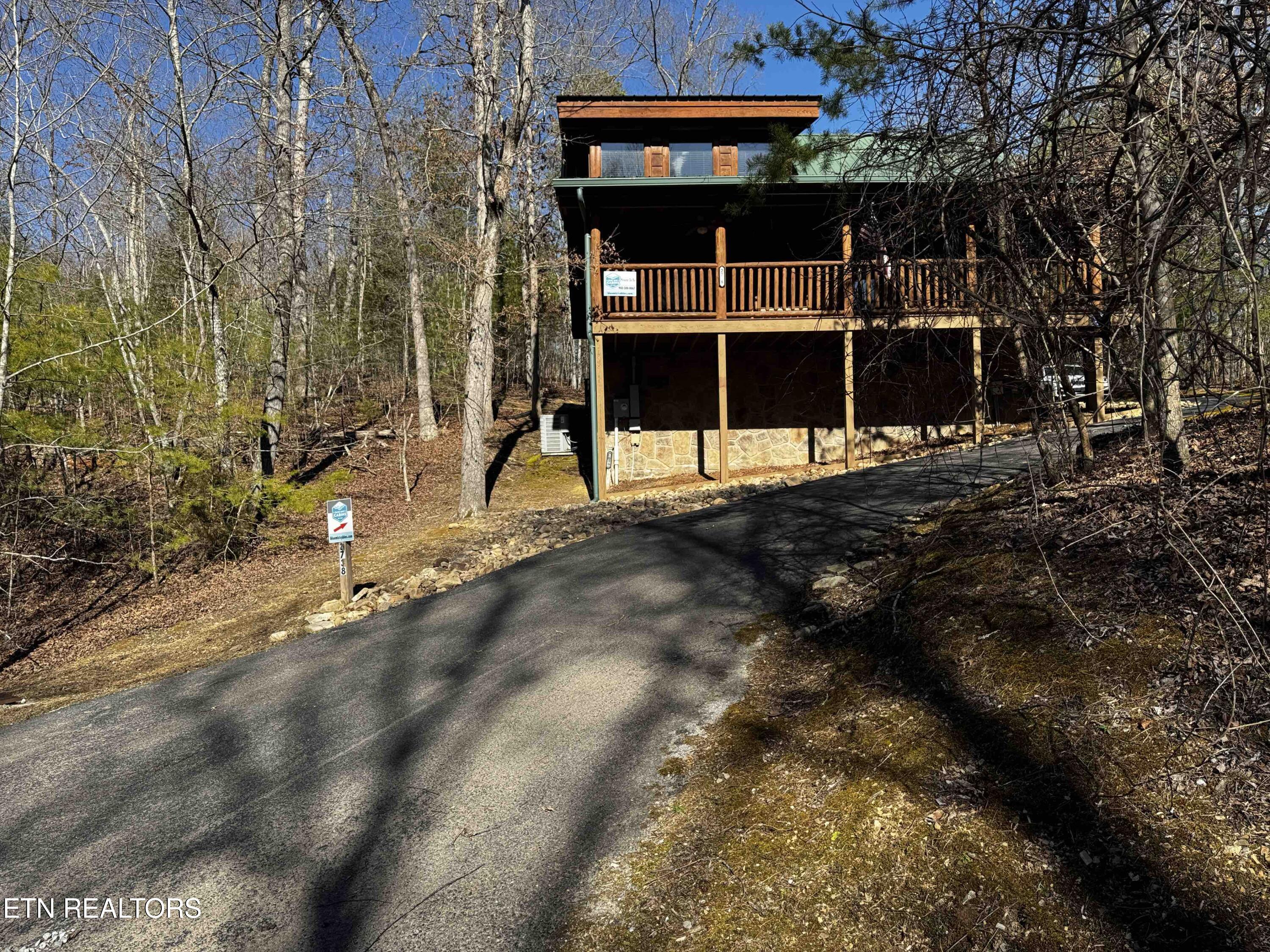 2738 Murray Ridge Road Sevierville TN 37876