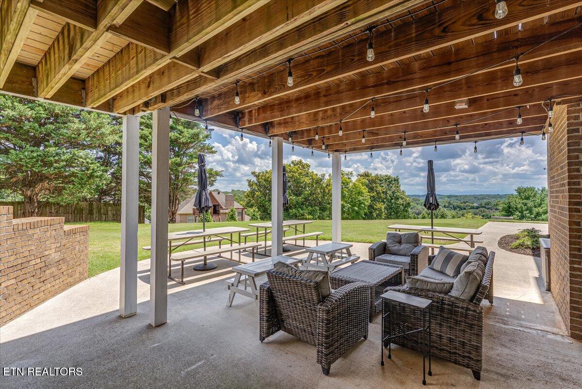 10601 Wood Oak Court Knoxville TN 37922