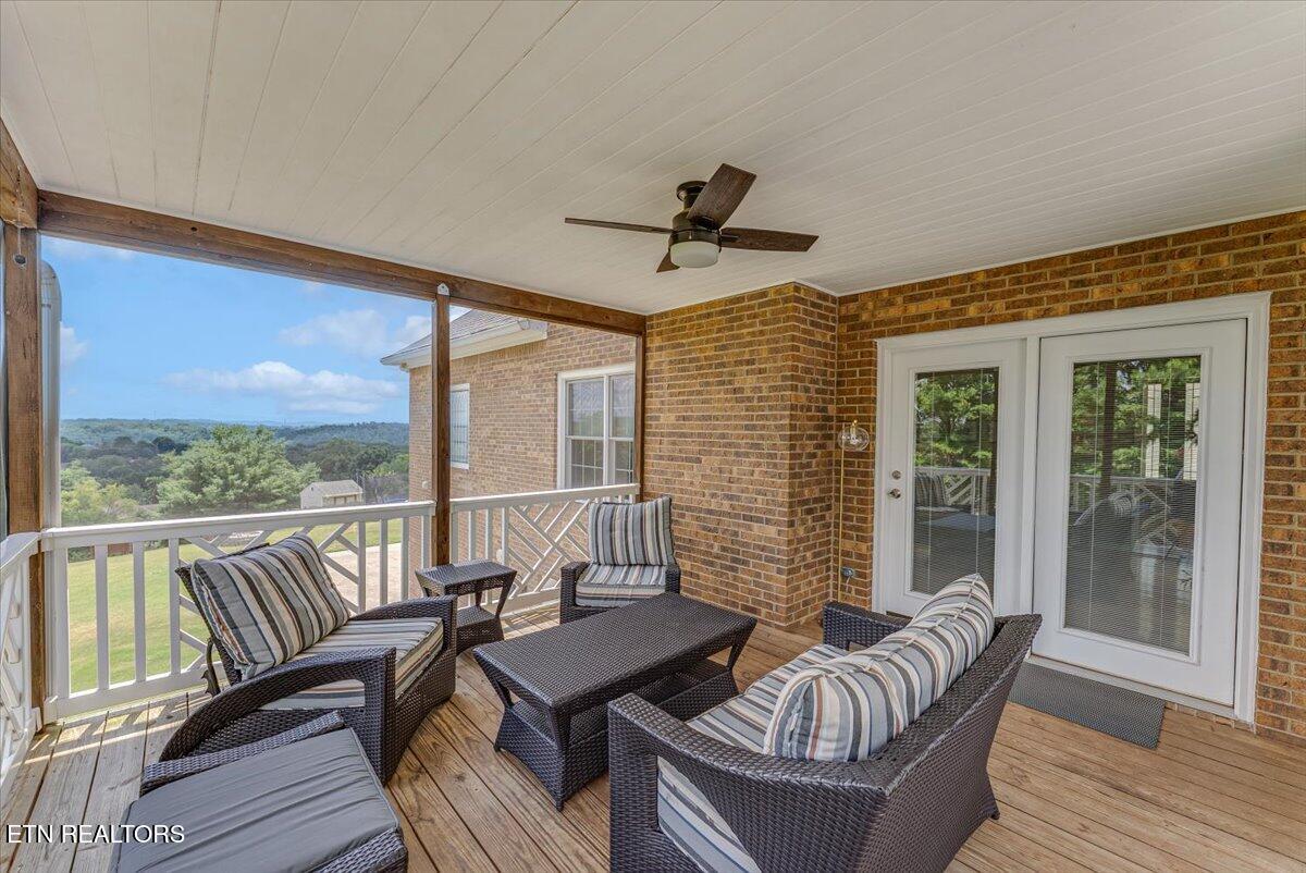 10601 Wood Oak Court Knoxville TN 37922