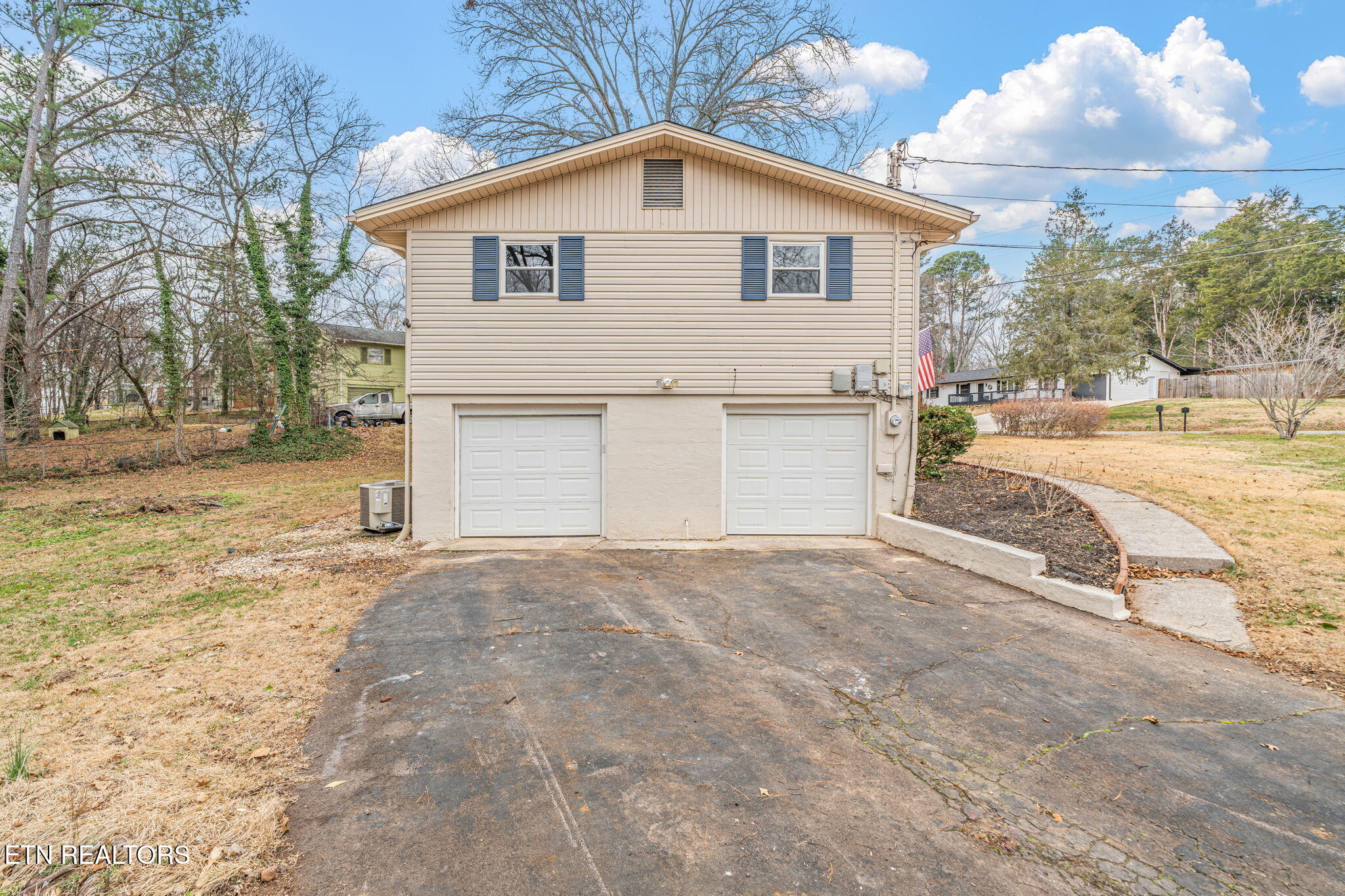 701 S Cedar Bluff Road Knoxville TN 37922