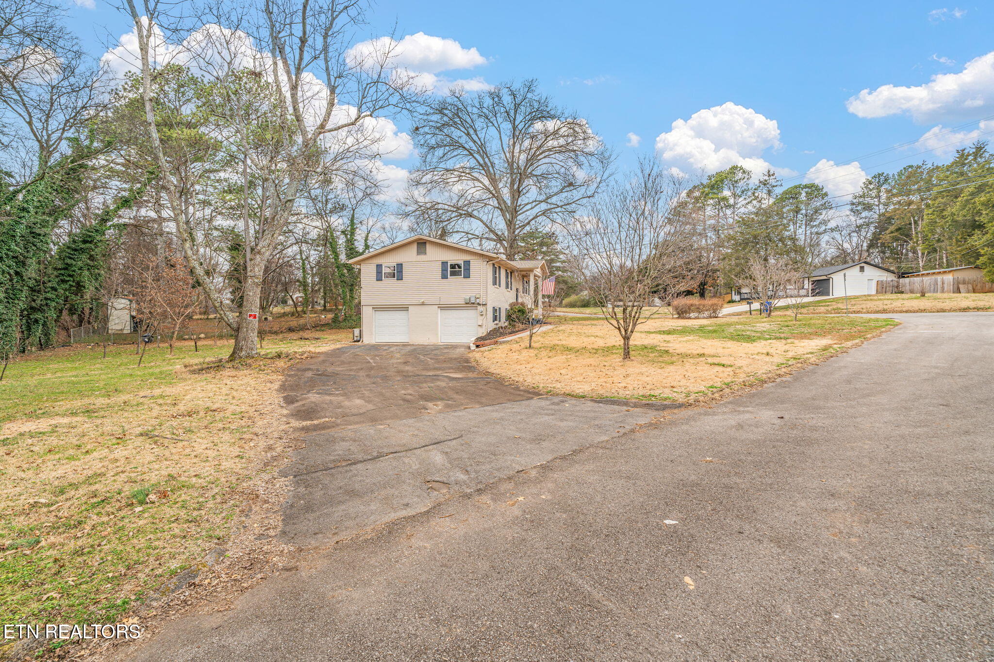 701 S Cedar Bluff Road Knoxville TN 37922