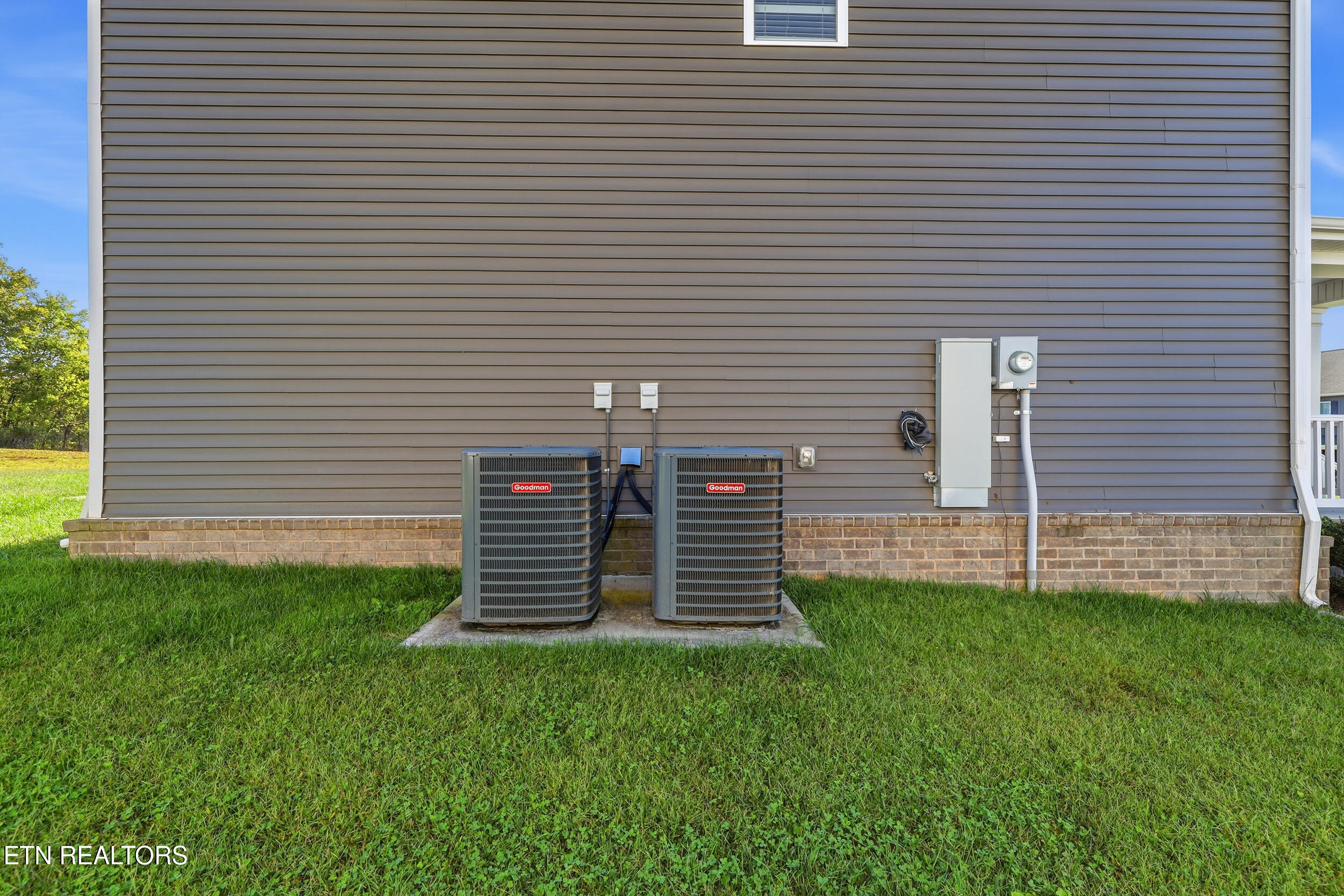 2014 Farm Boulevard Sevierville TN 37876