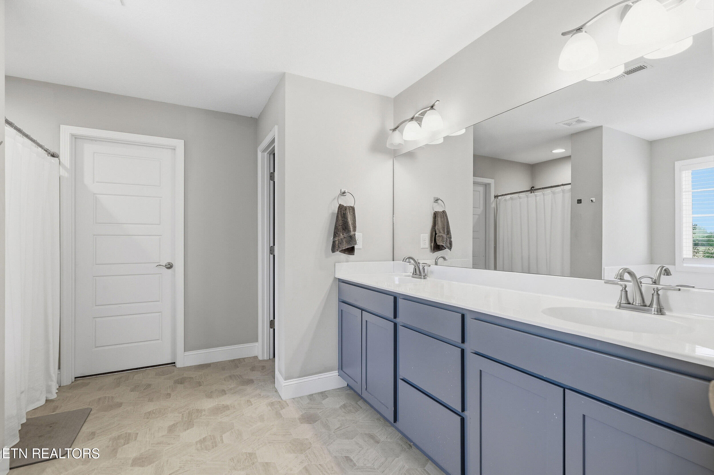 2014 Farm Boulevard Sevierville TN 37876
