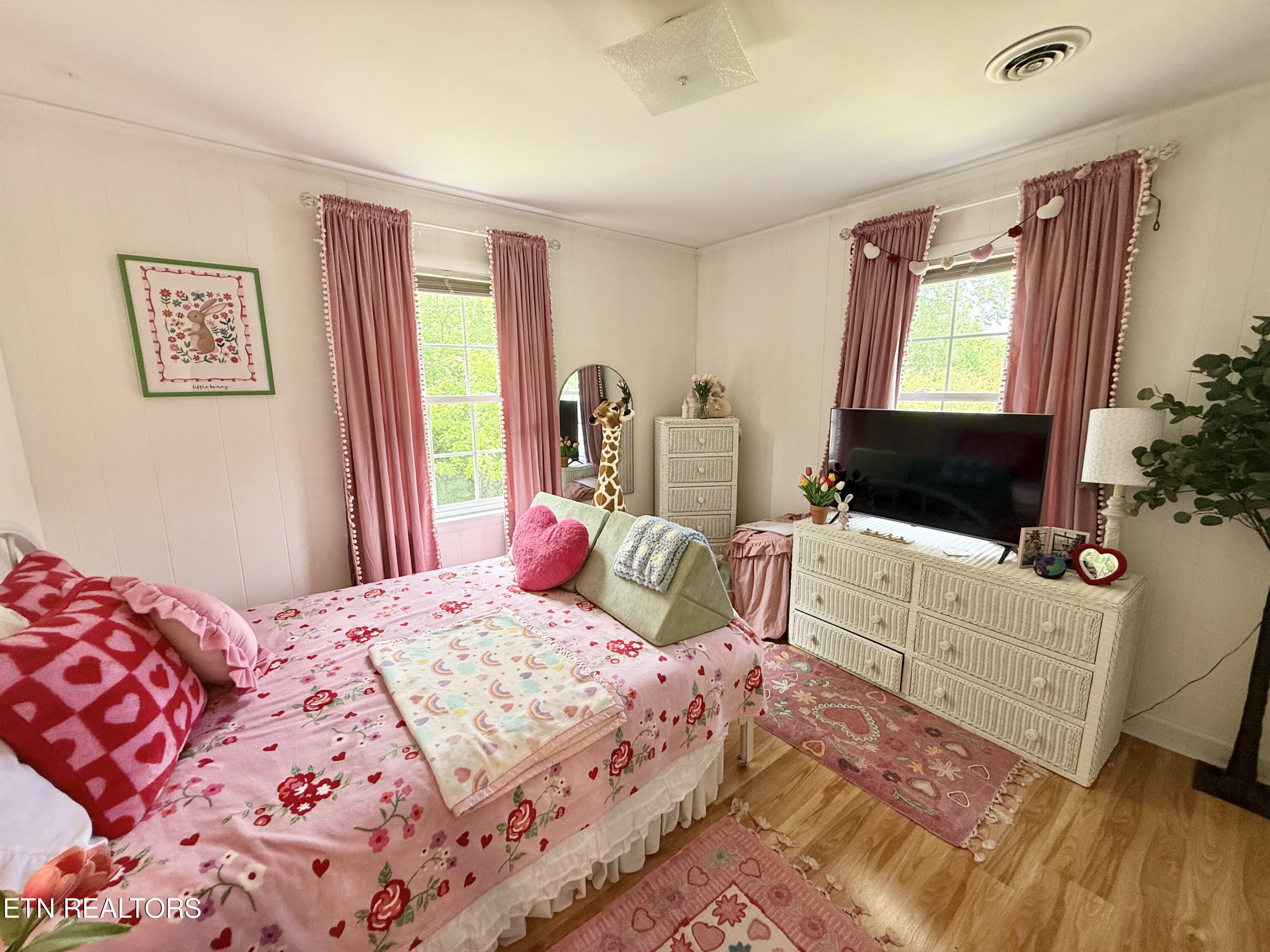 380 Glenwood Road Bristol TN 37620