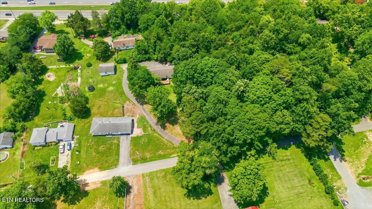 9107 Happy Lane Oak Ridge TN 37830