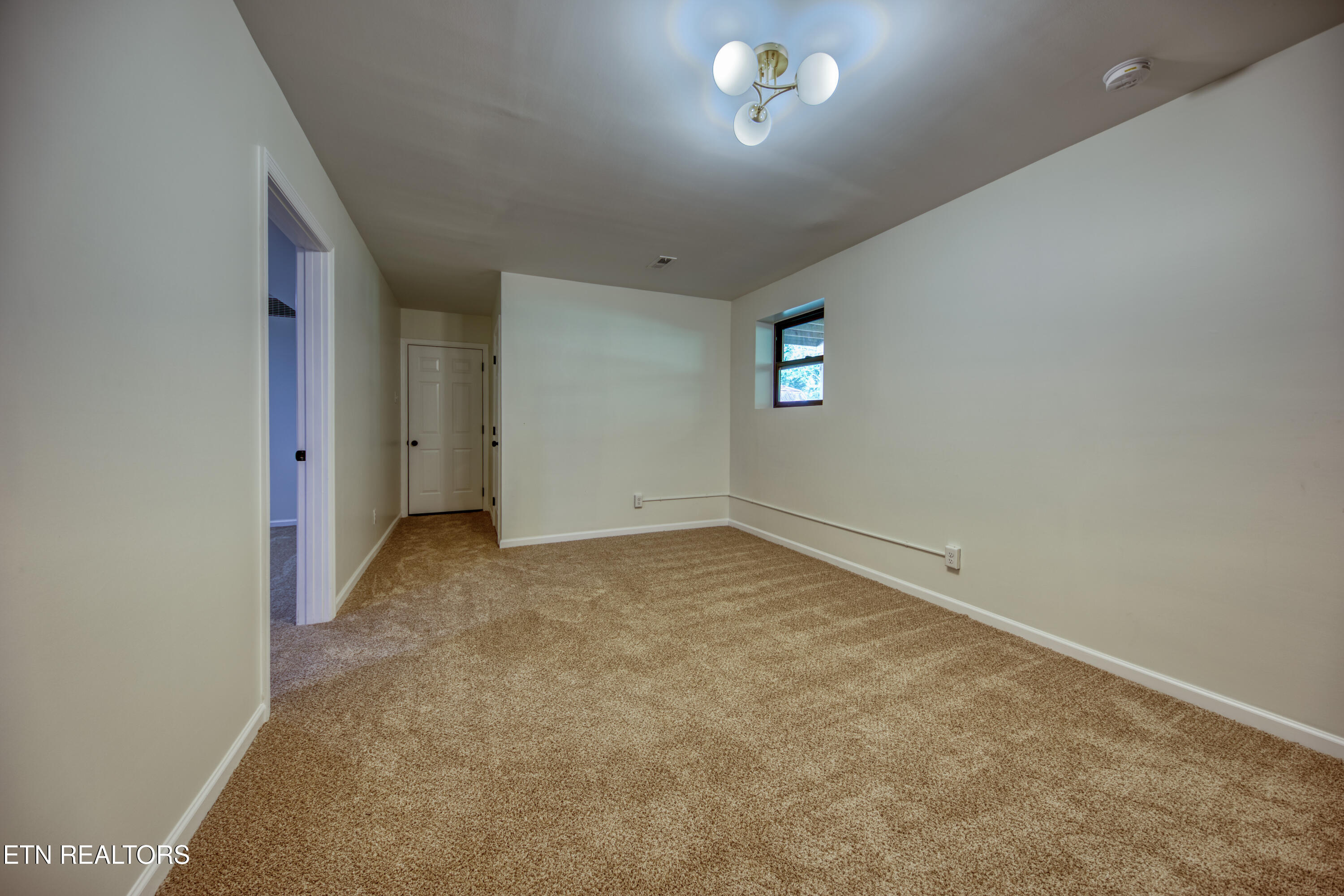 276 Sherwood Road Powell TN 37849