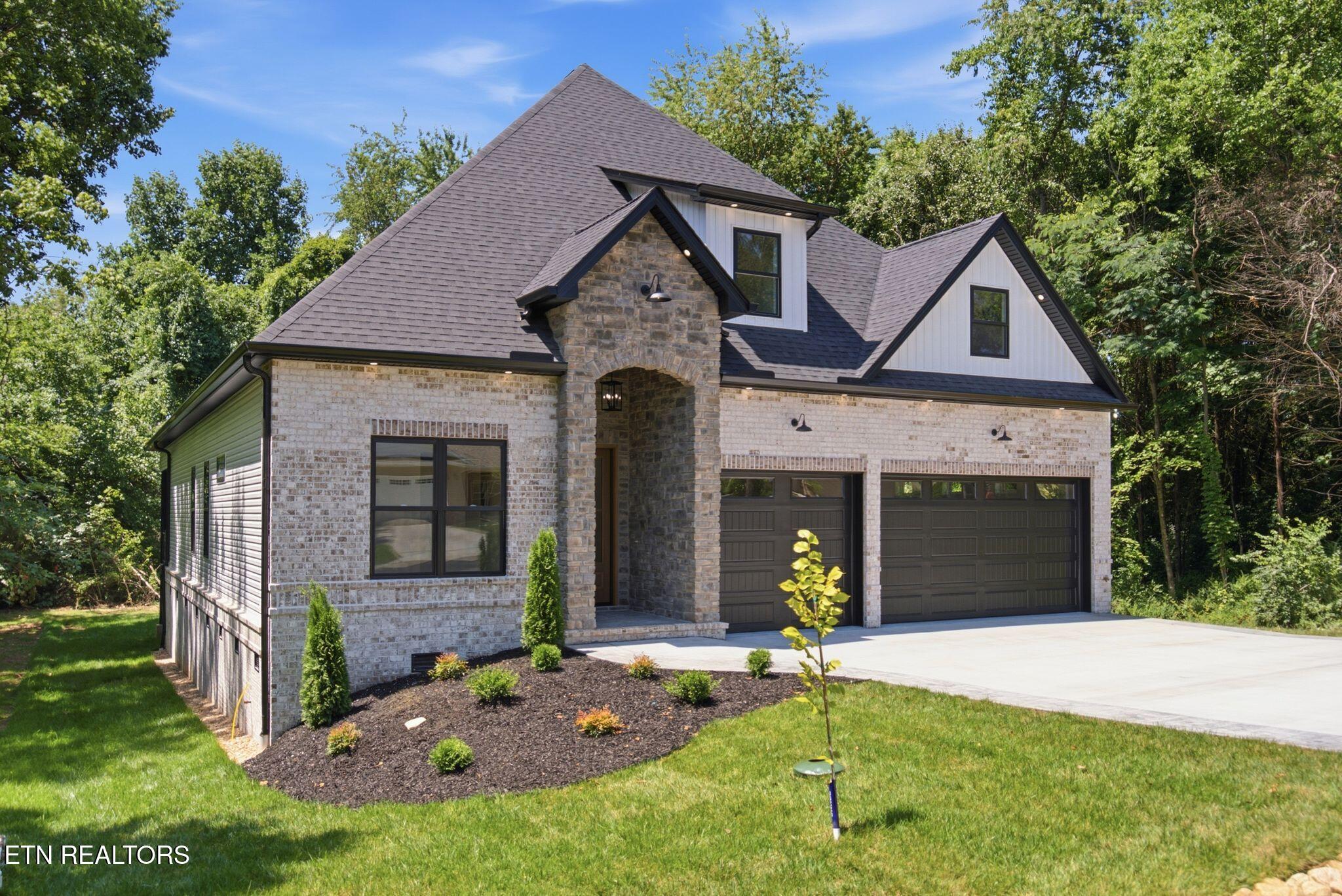 159 Tsuhdatsi Way Loudon TN 37774