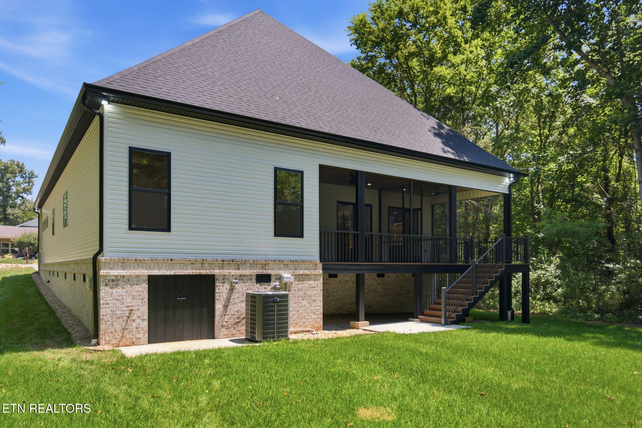 159 Tsuhdatsi Way Loudon TN 37774