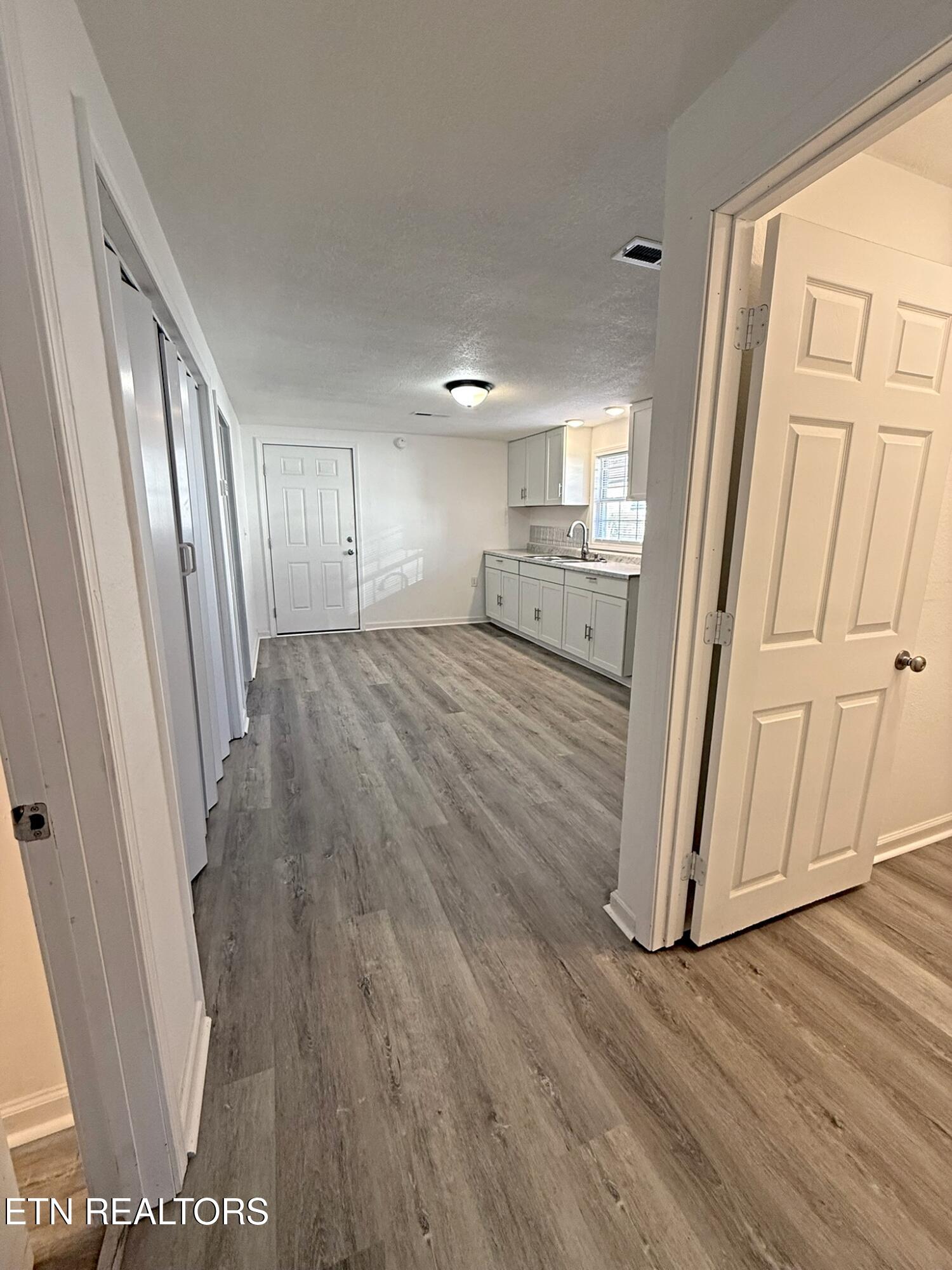 509 E Hemlock Street Lafollette TN 37766
