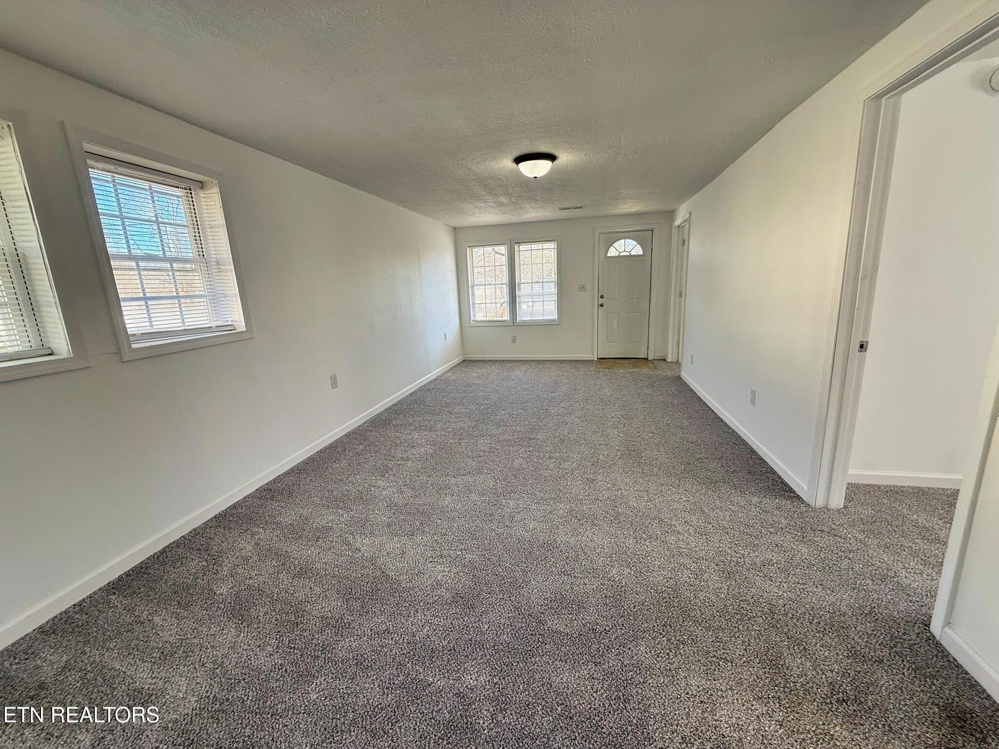 509 E Hemlock Street Lafollette TN 37766